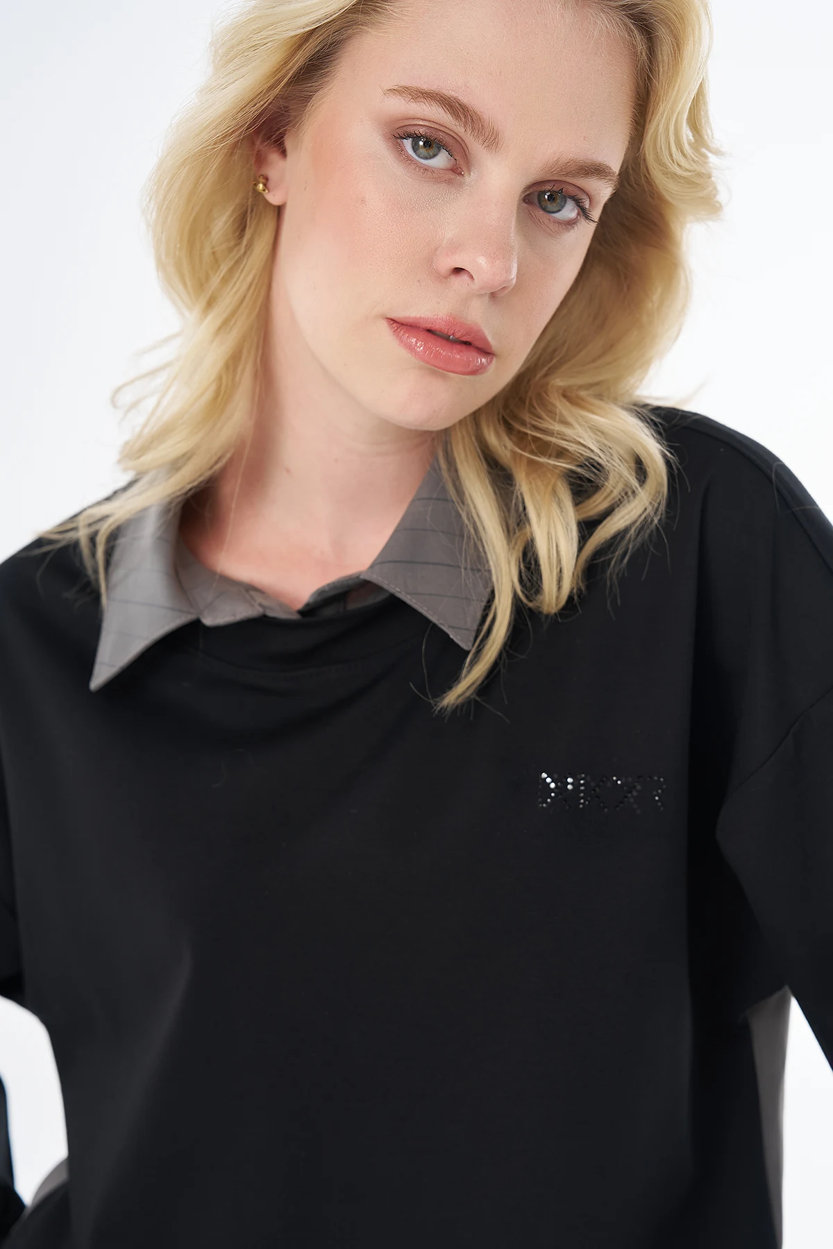Ruffle Detail Rayon Sweatshirt Black
