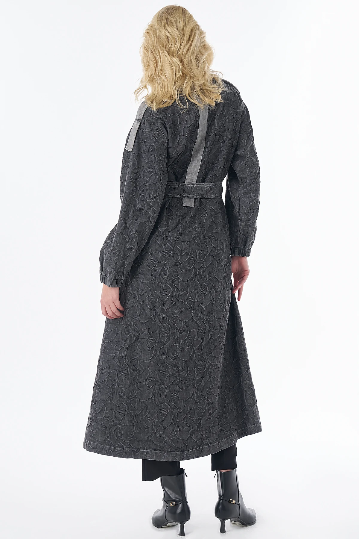 Embossed Pattern Throw-On Jacket Black