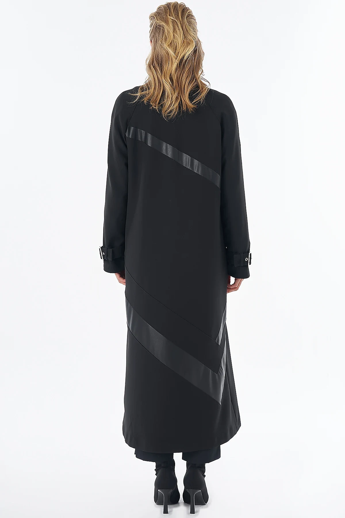 Stand Collar Contrast Detail Coat Black