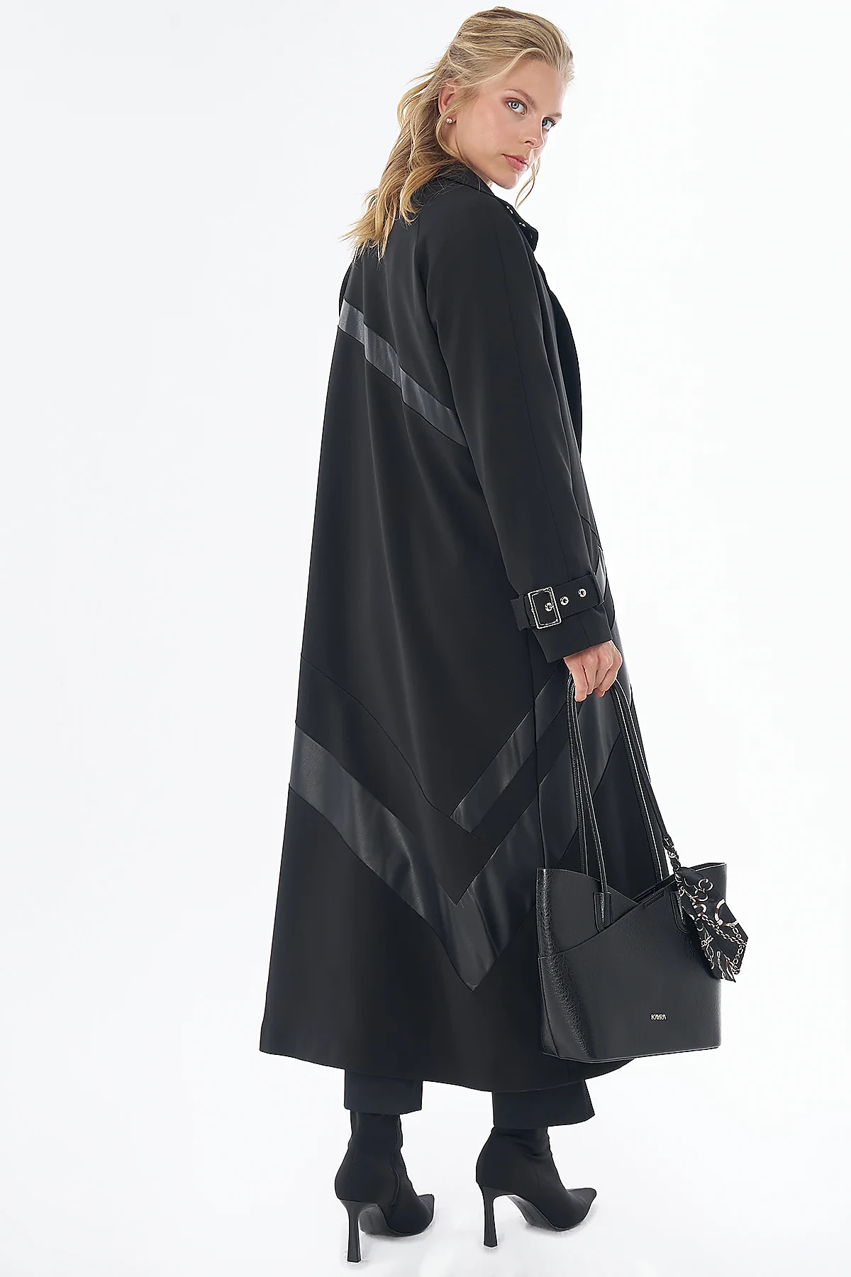 Stand Collar Contrast Detail Coat Black