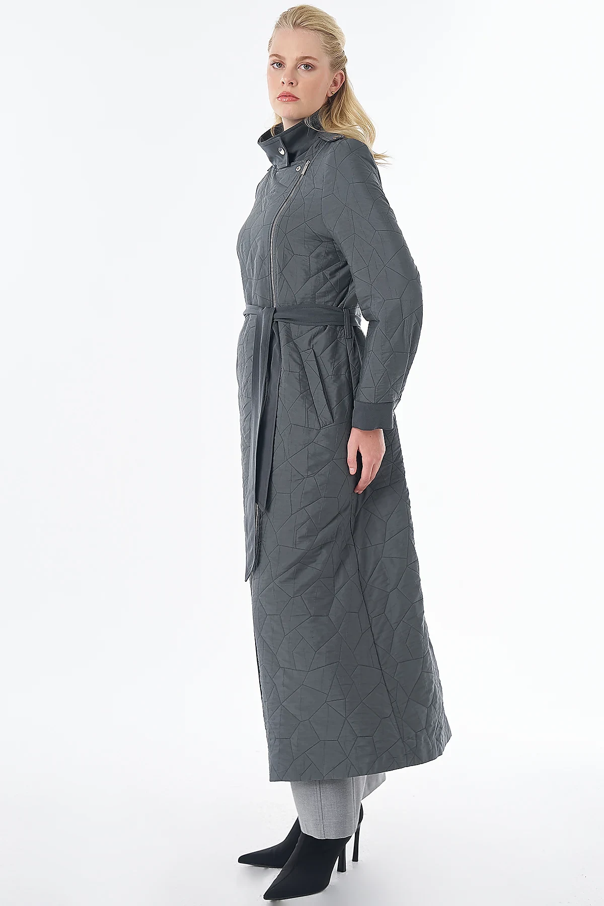Quilted Pattern Stand Collar Coat Charcoal