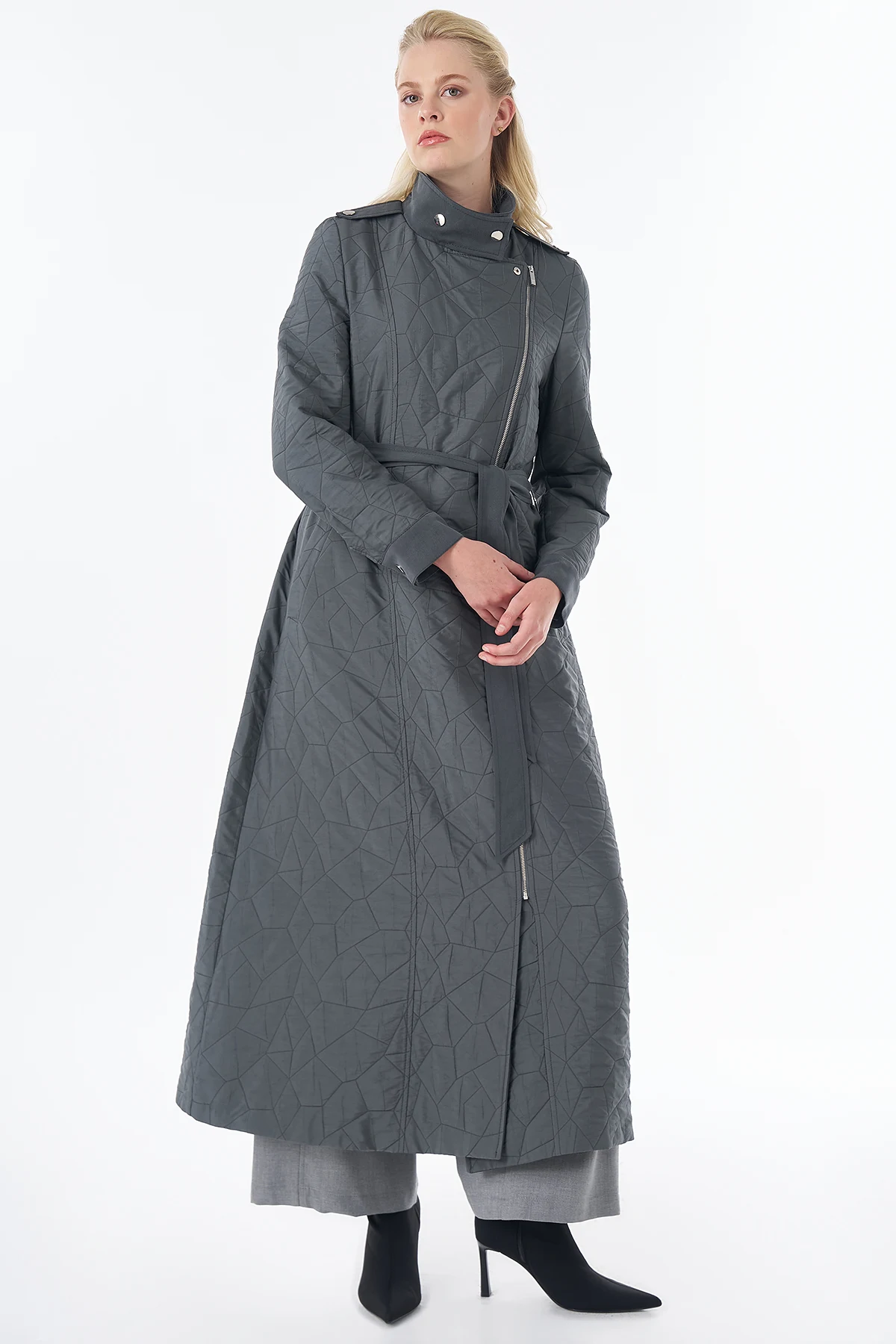 Quilted Pattern Stand Collar Coat Charcoal