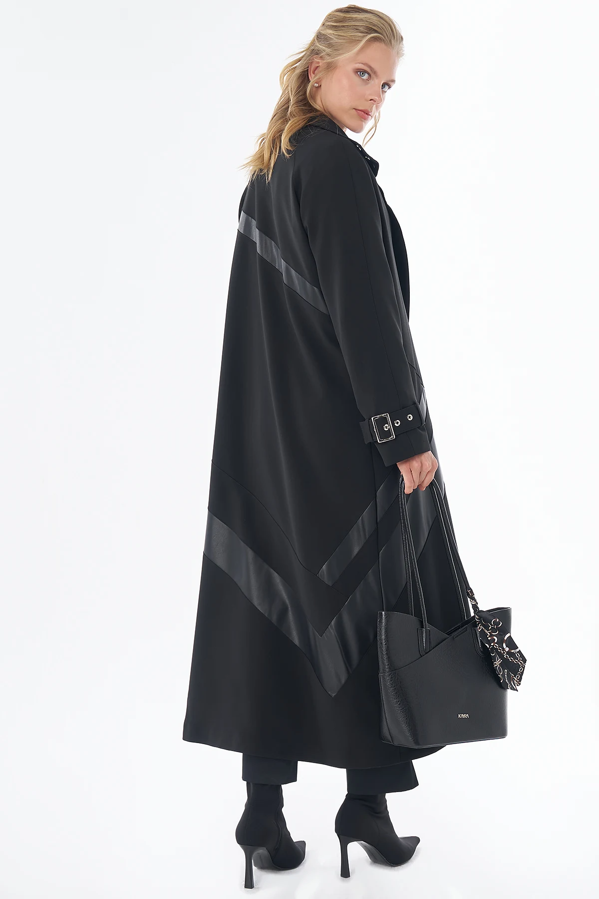 Stand Collar Contrast Detail Coat Black