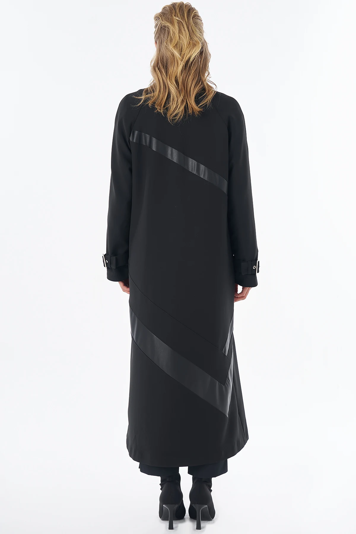 Stand Collar Contrast Detail Coat Black