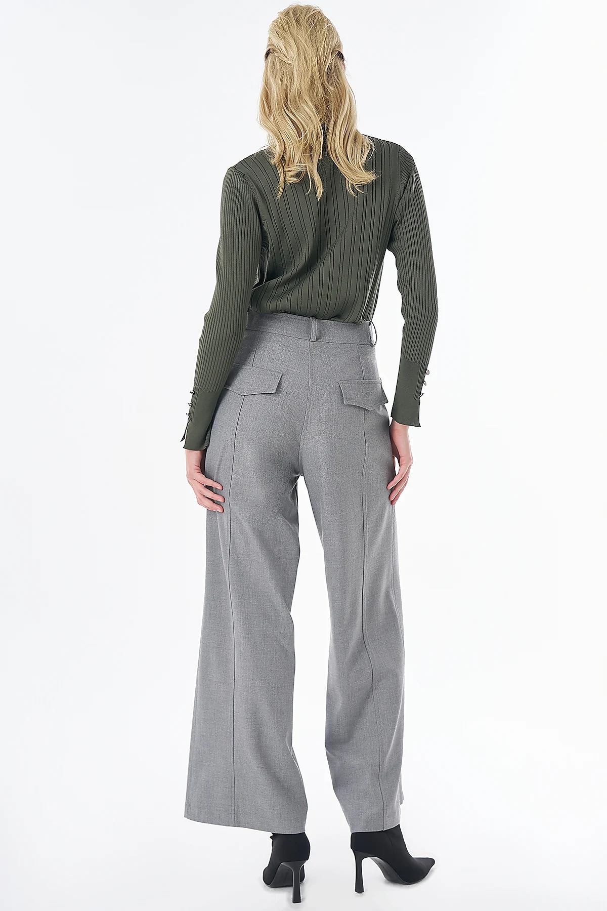 Stitch-Detail Wide-Leg Trousers Gray