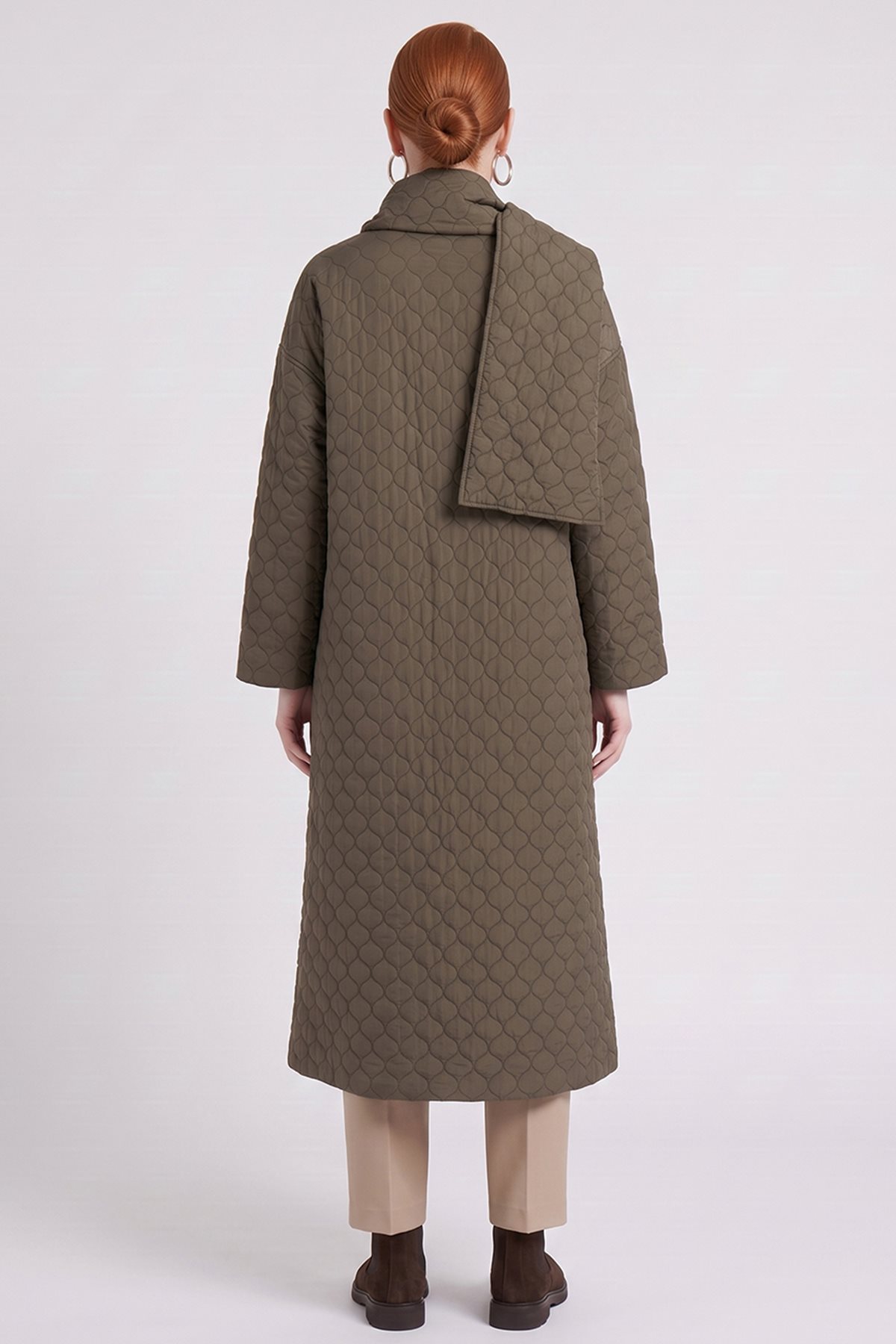 Quilted Pattern Slip-On with Scarf Dark Khaki