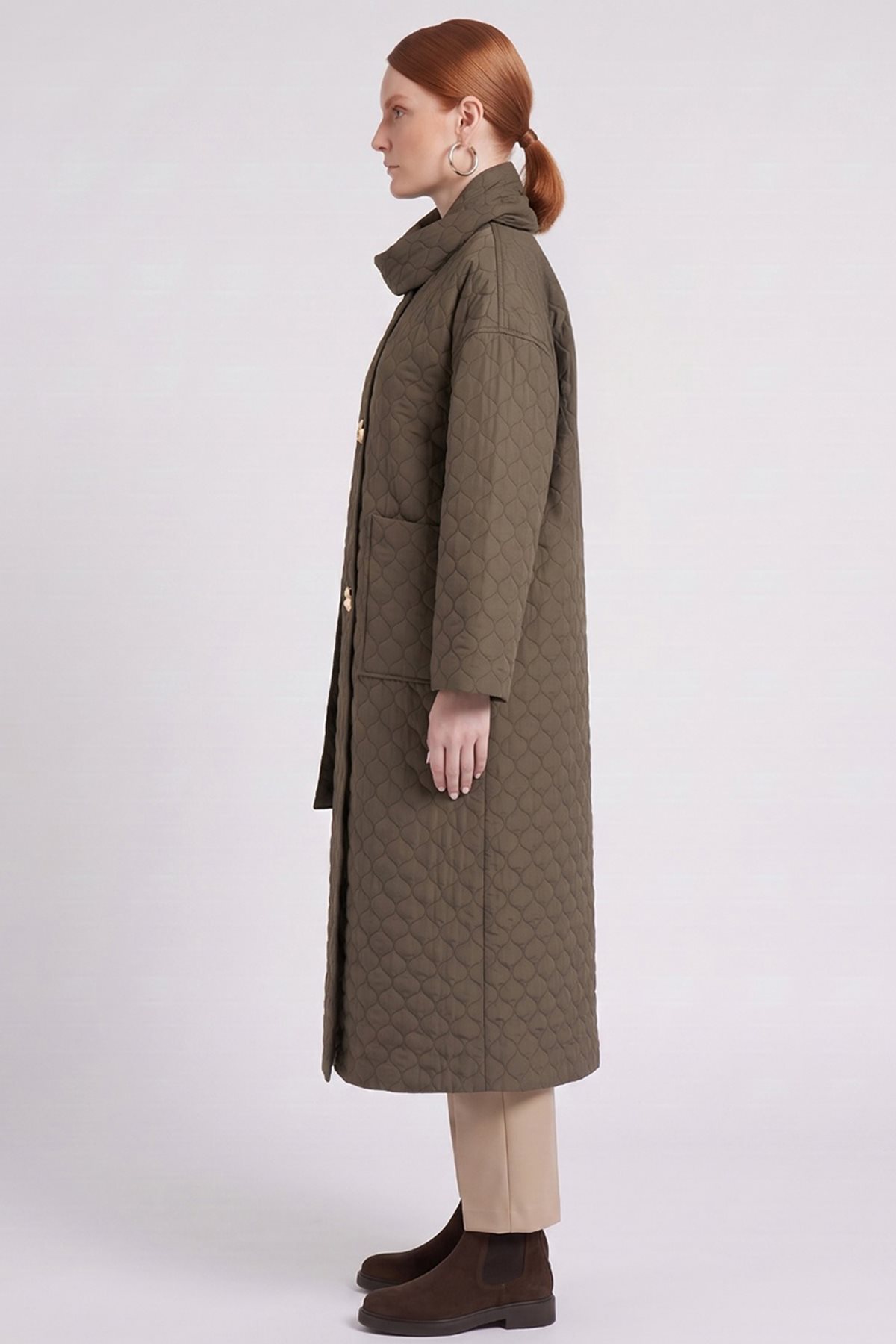 Quilted Pattern Slip-On with Scarf Dark Khaki