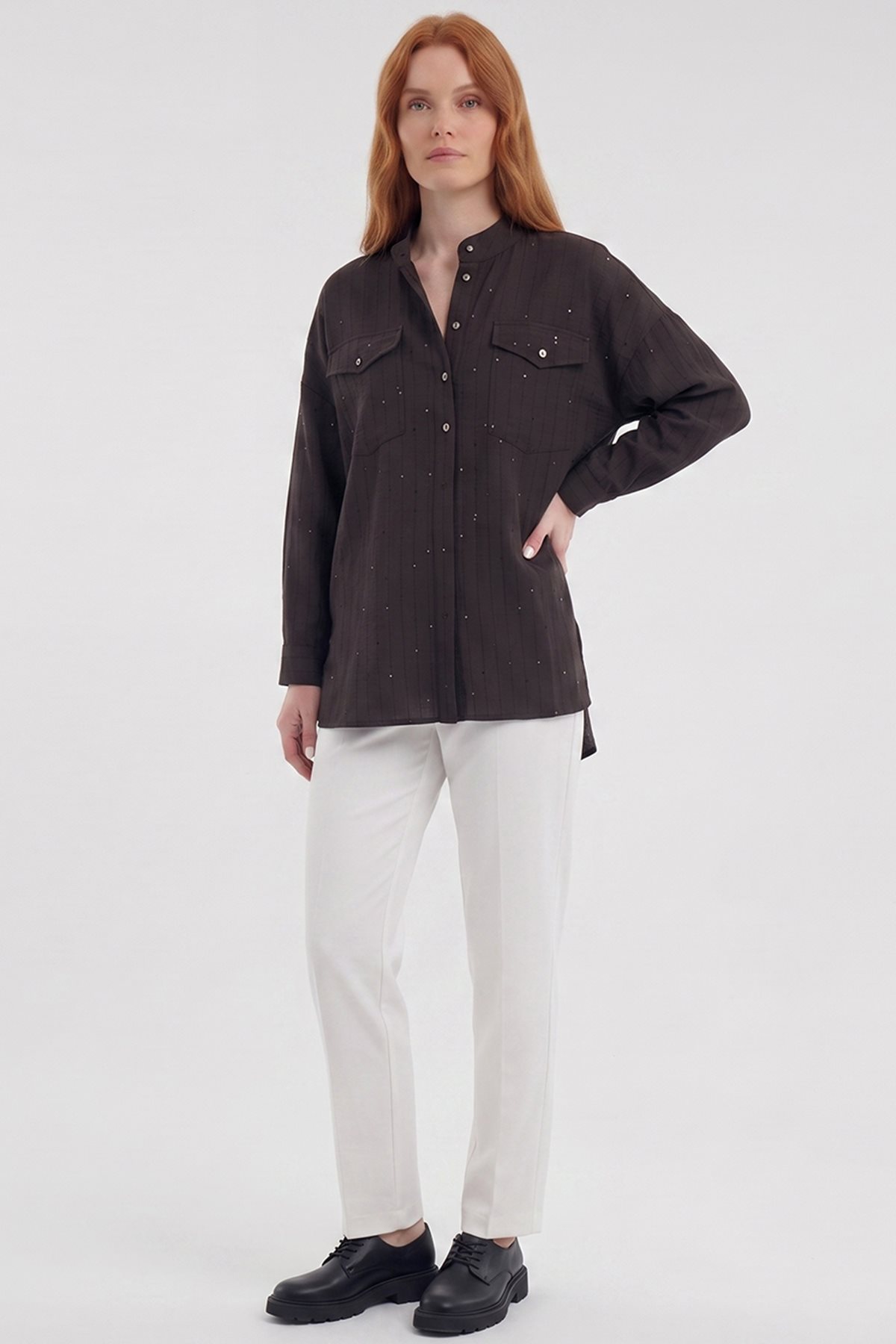 Double-Pocket Mandarin Collar Blouse Brown