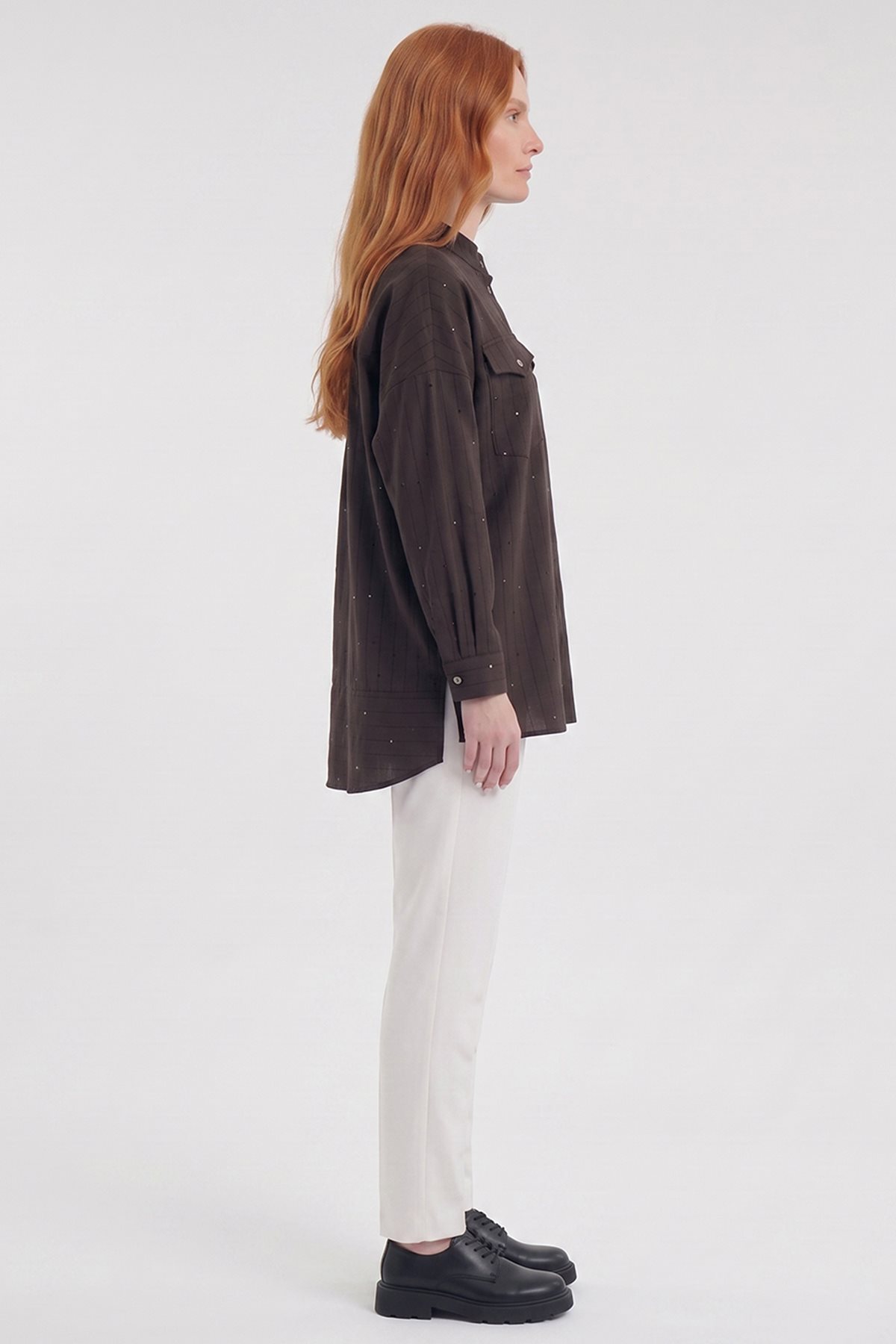 Double-Pocket Mandarin Collar Blouse Brown