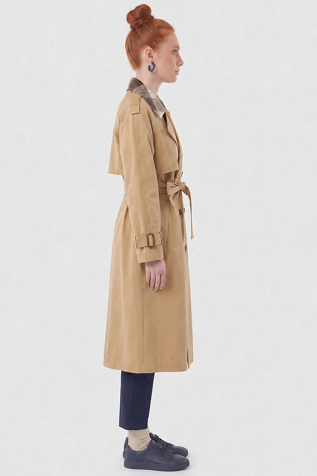 Collar-Detail Trench Coat Beige