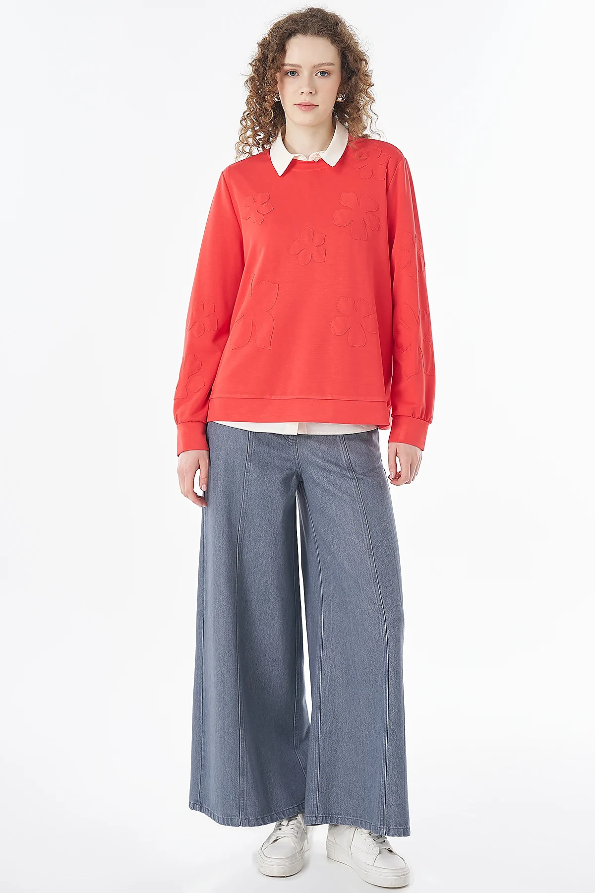 Embroidered Appliqué Modal Sweatshirt Red