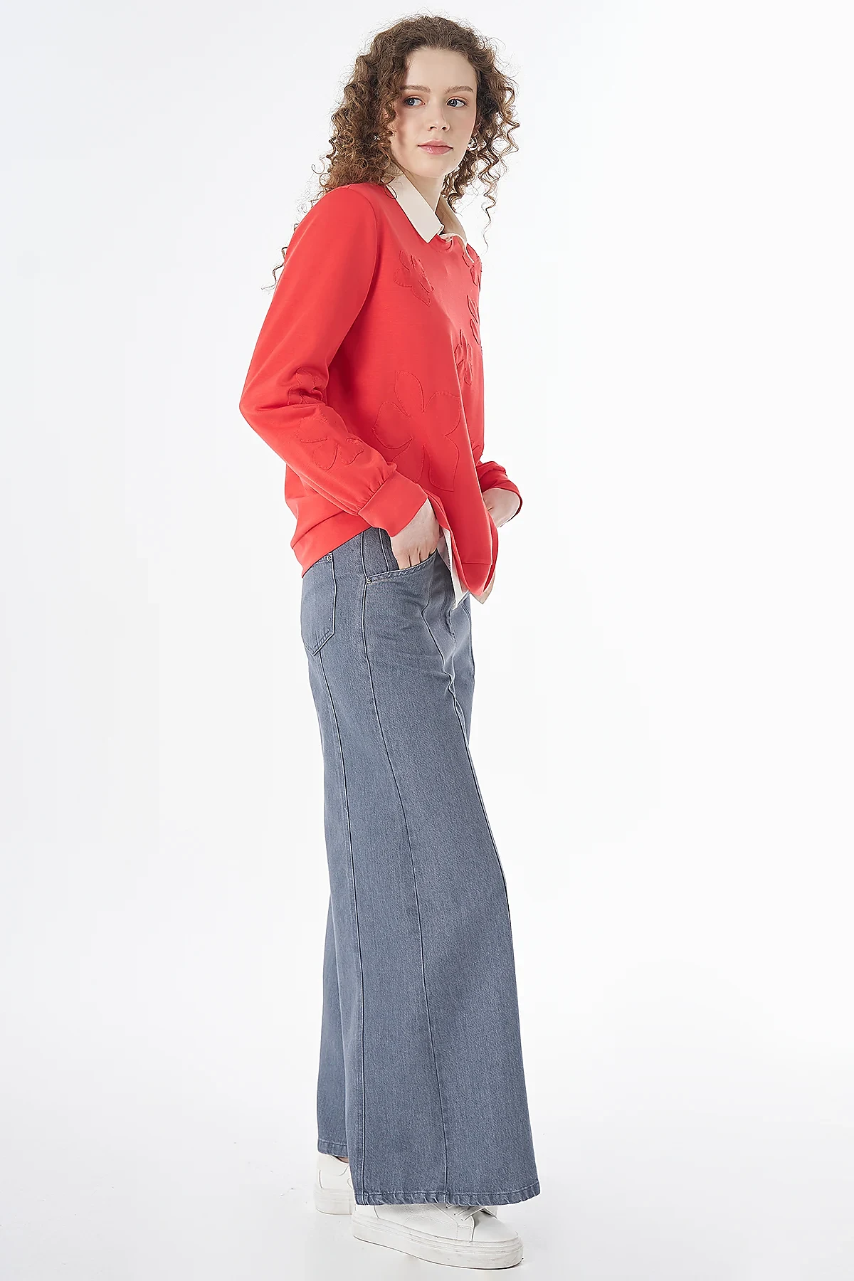 Embroidered Appliqué Modal Sweatshirt Red
