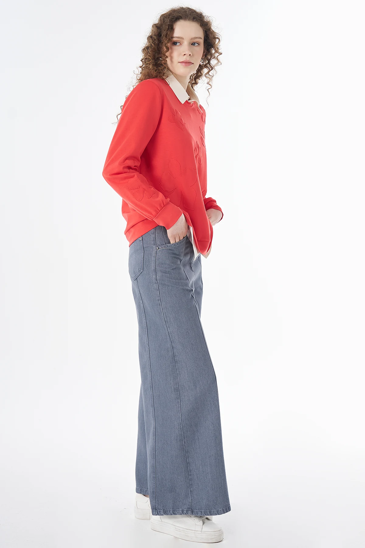 Embroidered Appliqué Modal Sweatshirt Red
