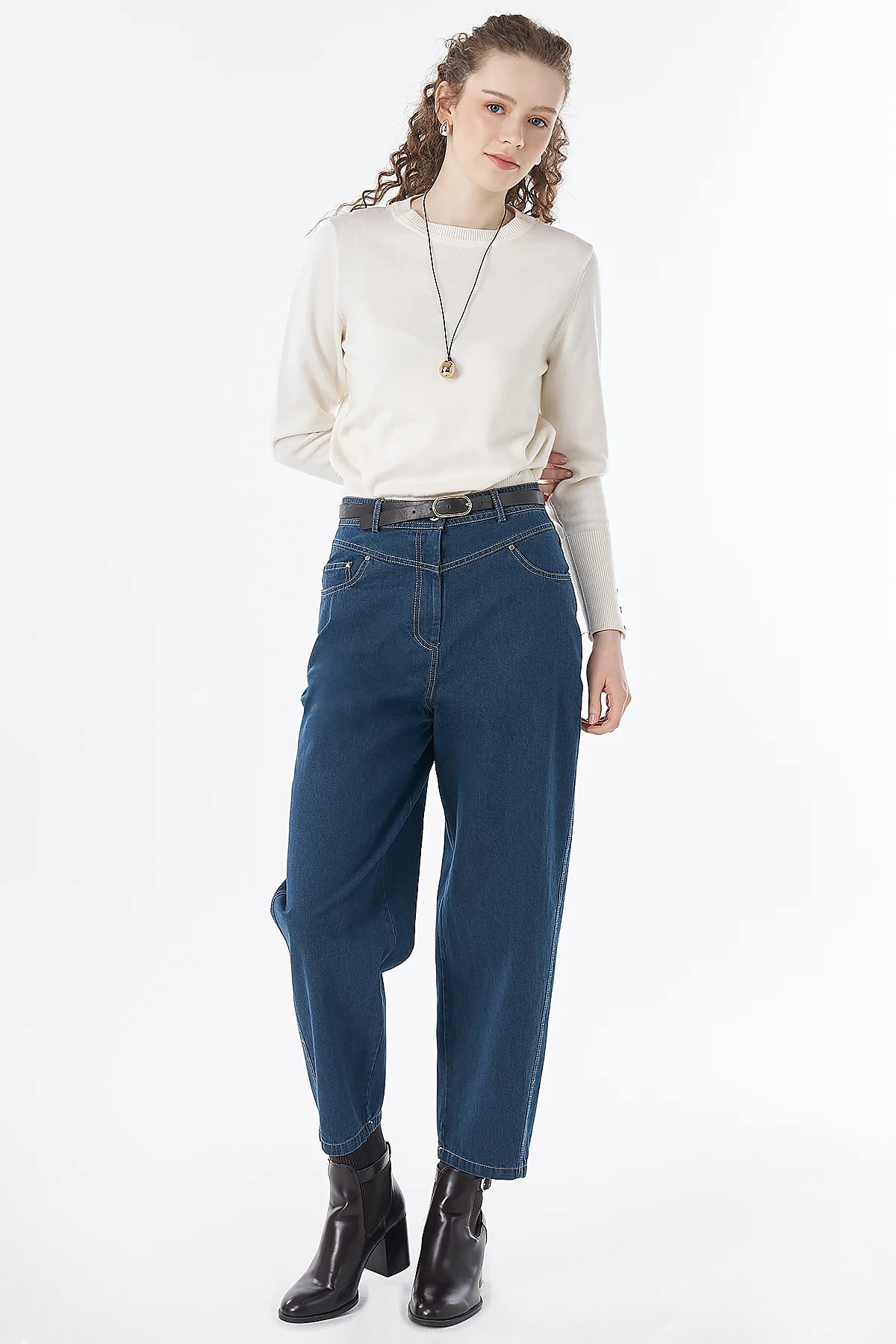 Washed Carrot-Leg Trousers Navy