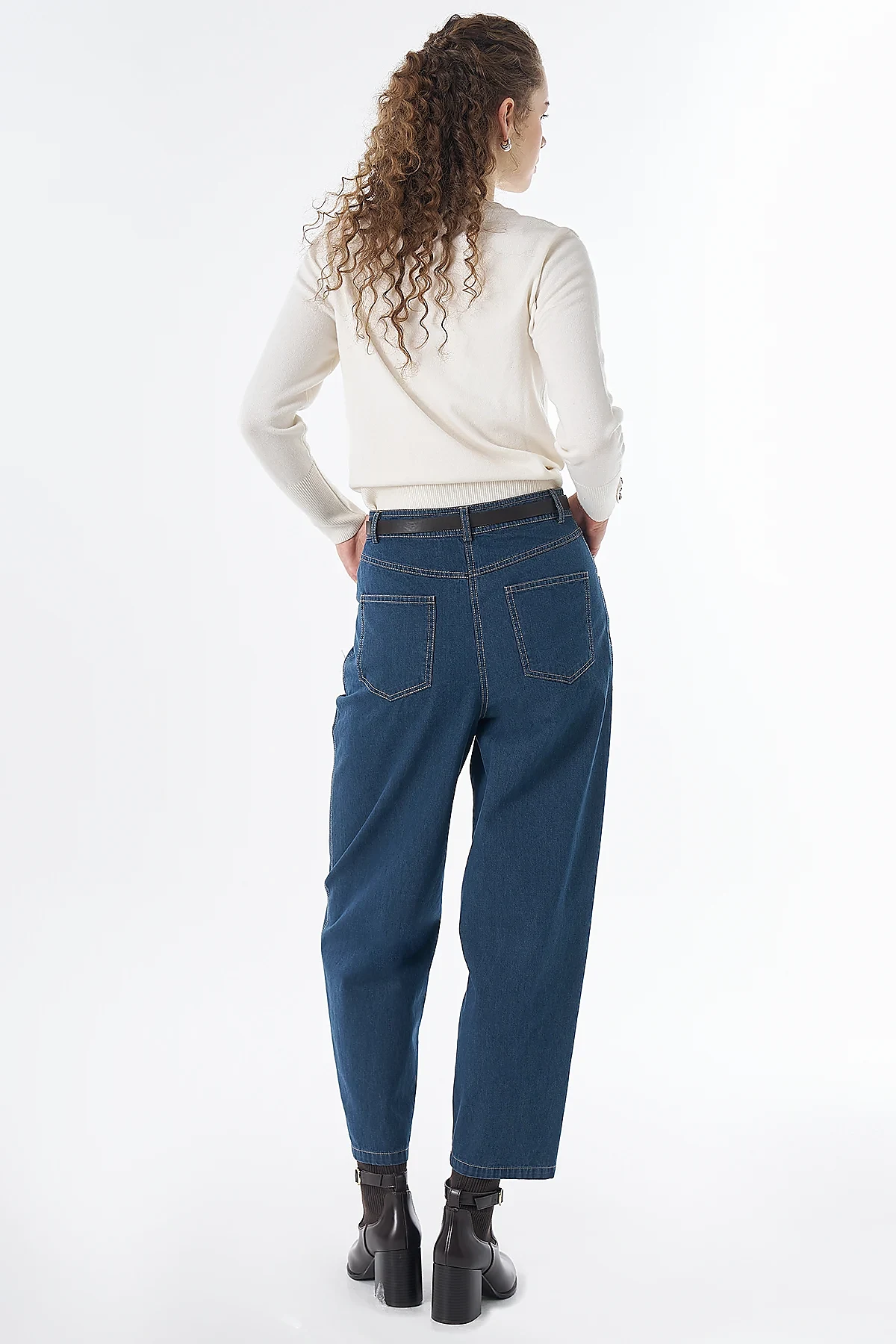 Washed Carrot-Leg Trousers Navy