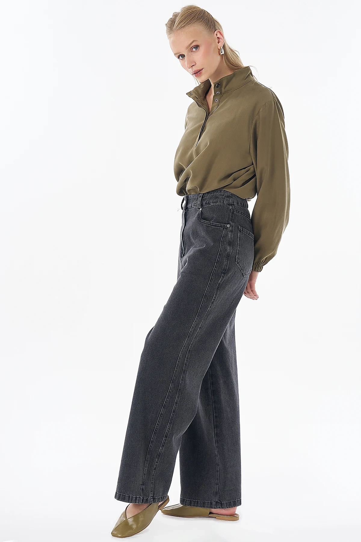 High-Waisted Denim Trousers Black