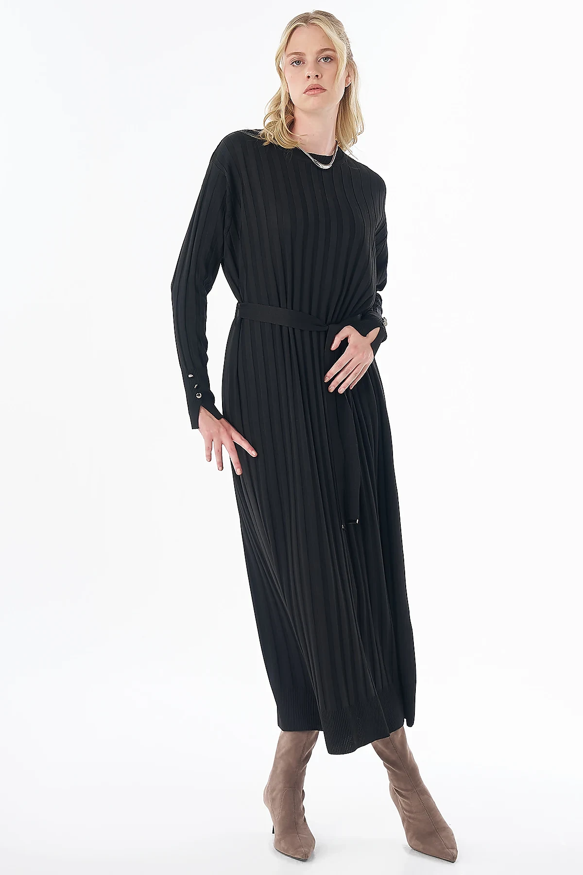 Belted Knit Dress Black