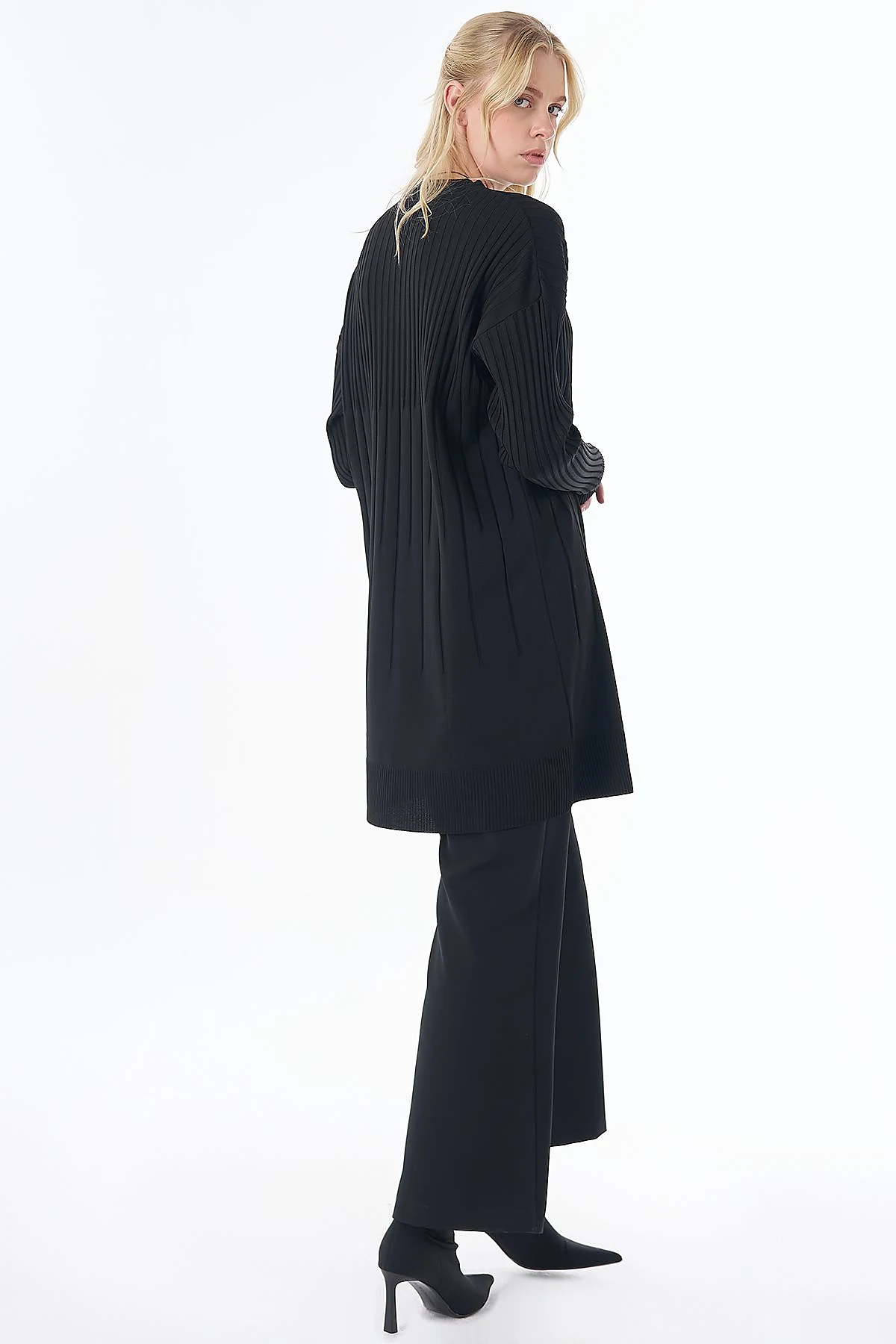 Ribbed Knit Tunic Black