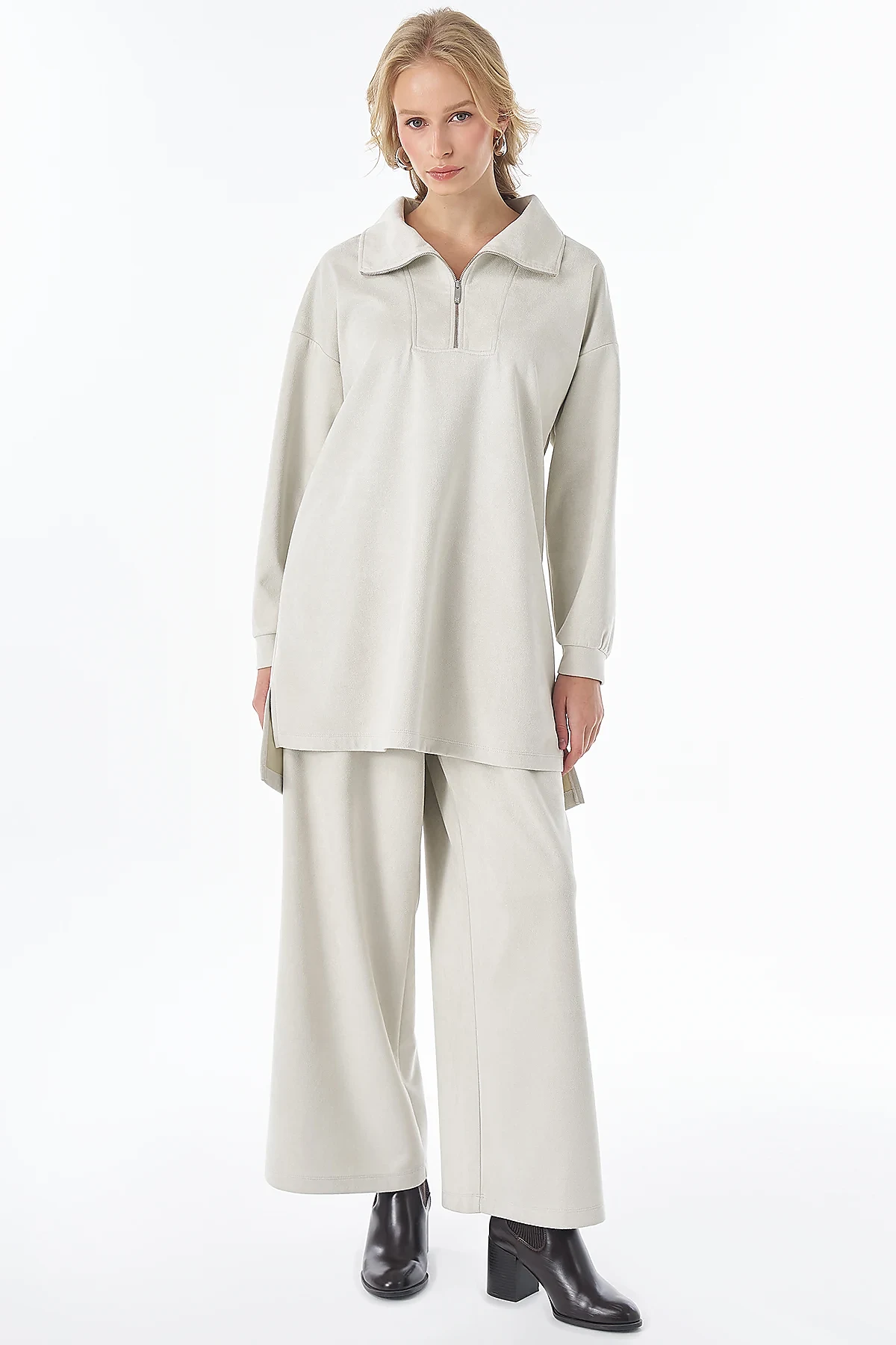 Wide-Collar Suede Two-Piece Set Gray