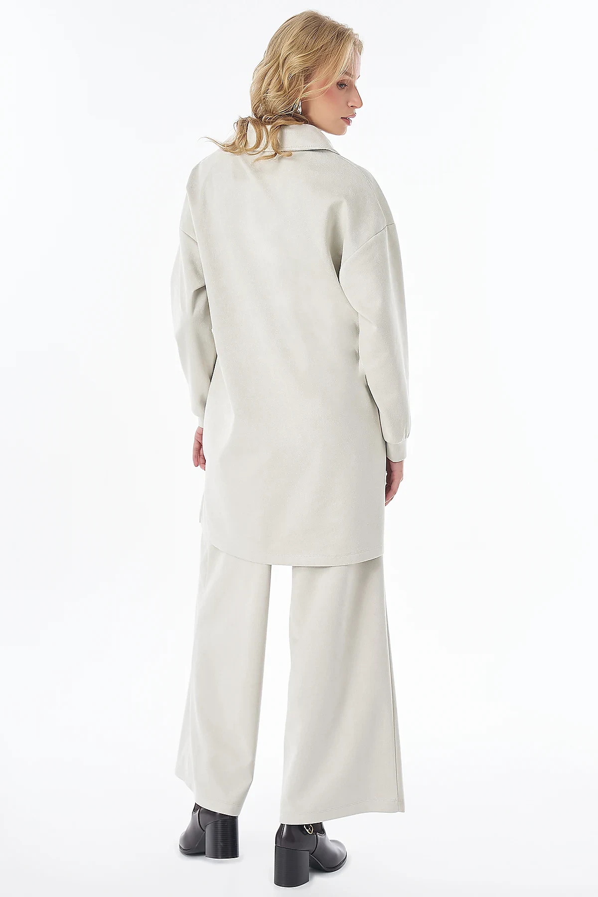 Wide-Collar Suede Two-Piece Set Gray
