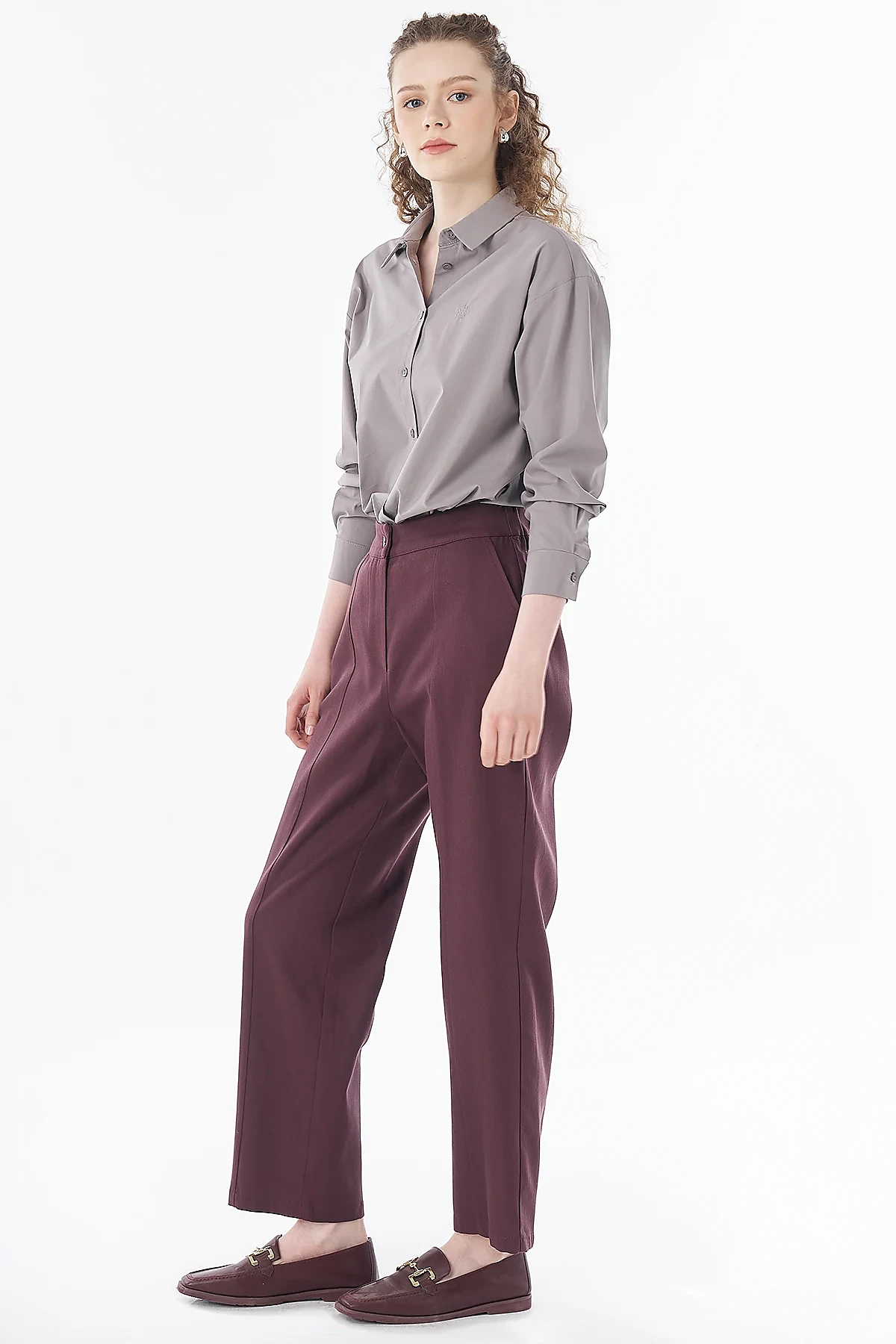 Stitch-Detail High-Waisted Pants Burgundy