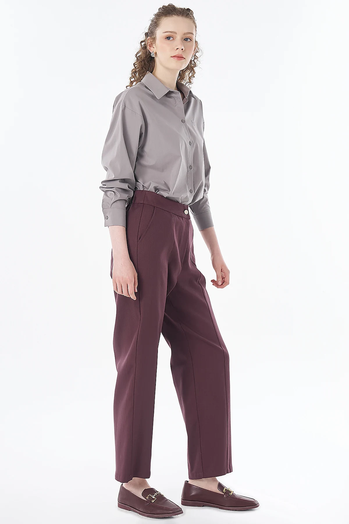 Stitch-Detail High-Waisted Pants Burgundy