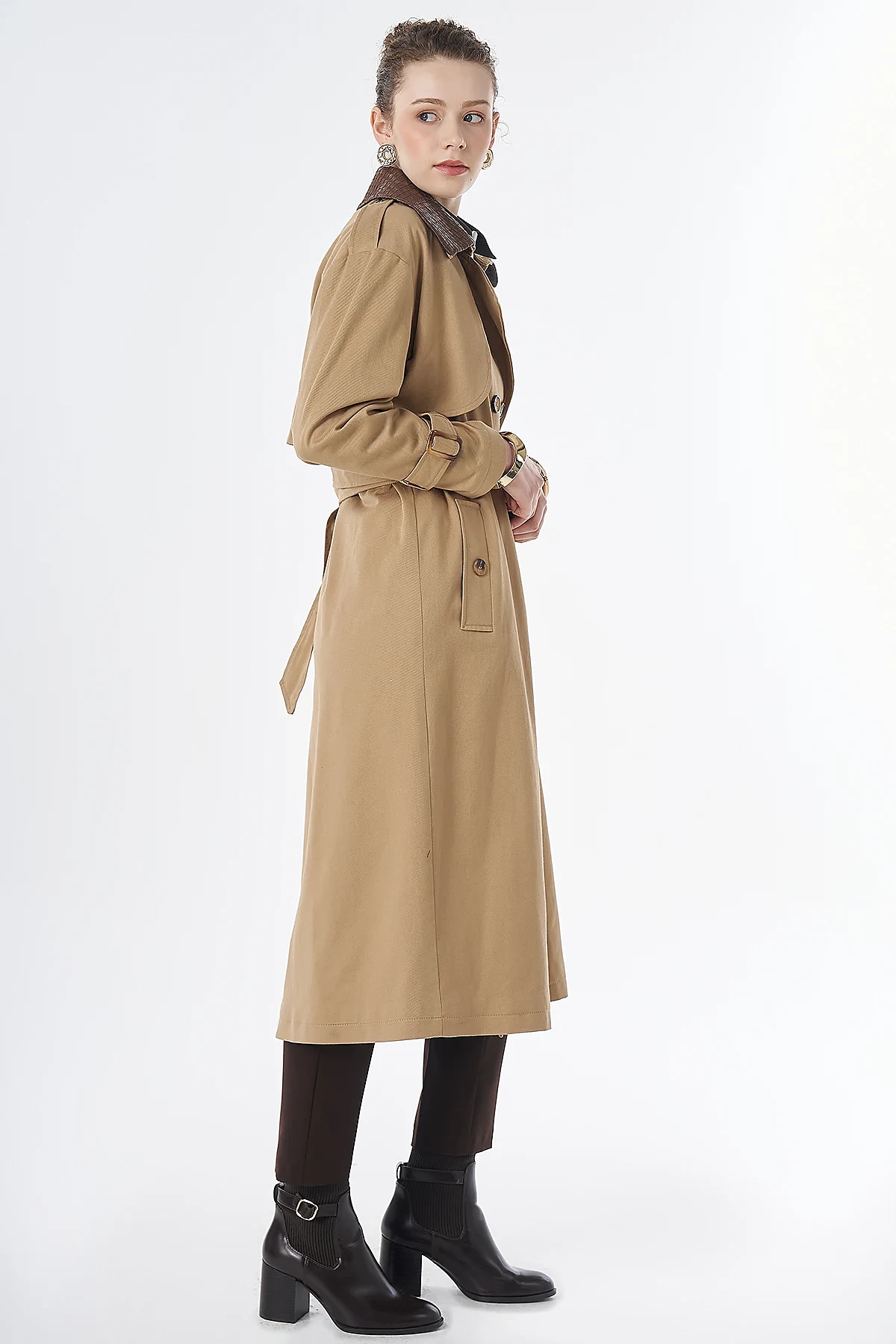 Leather-Collar Trench Coat Beige