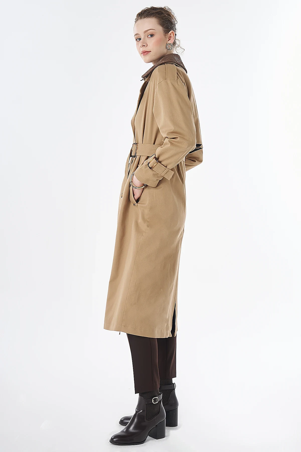 Leather-Collar Trench Coat Beige