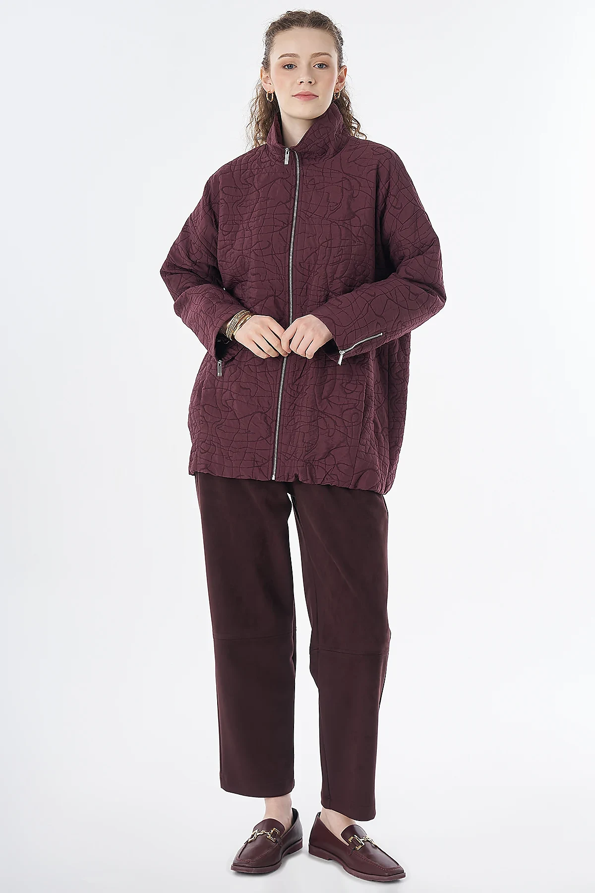 Stand-Up Collar Quilted Jacket Burgundy