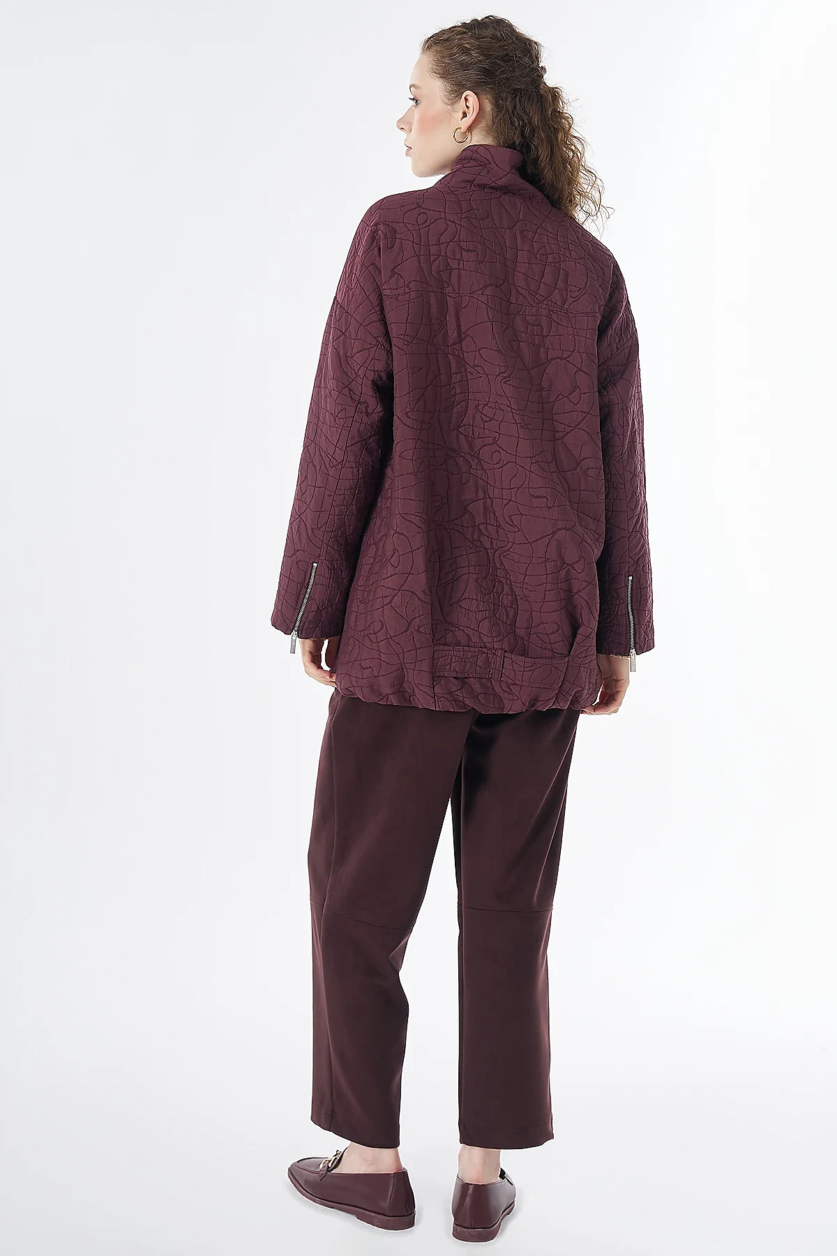 Stand-Up Collar Quilted Jacket Burgundy