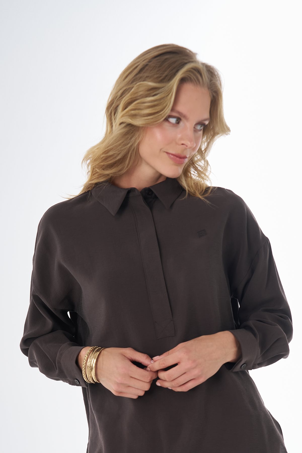 Half Placket Basic Blouse - Brown