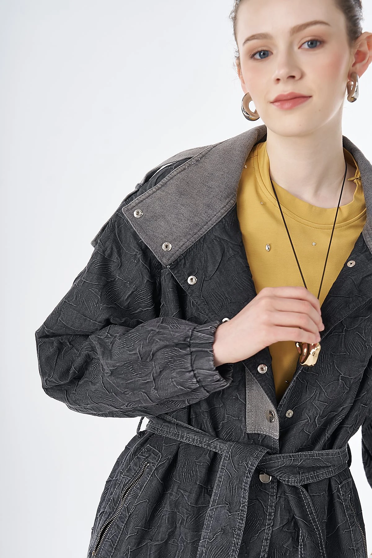 Embossed Pattern Throw-On Jacket Black
