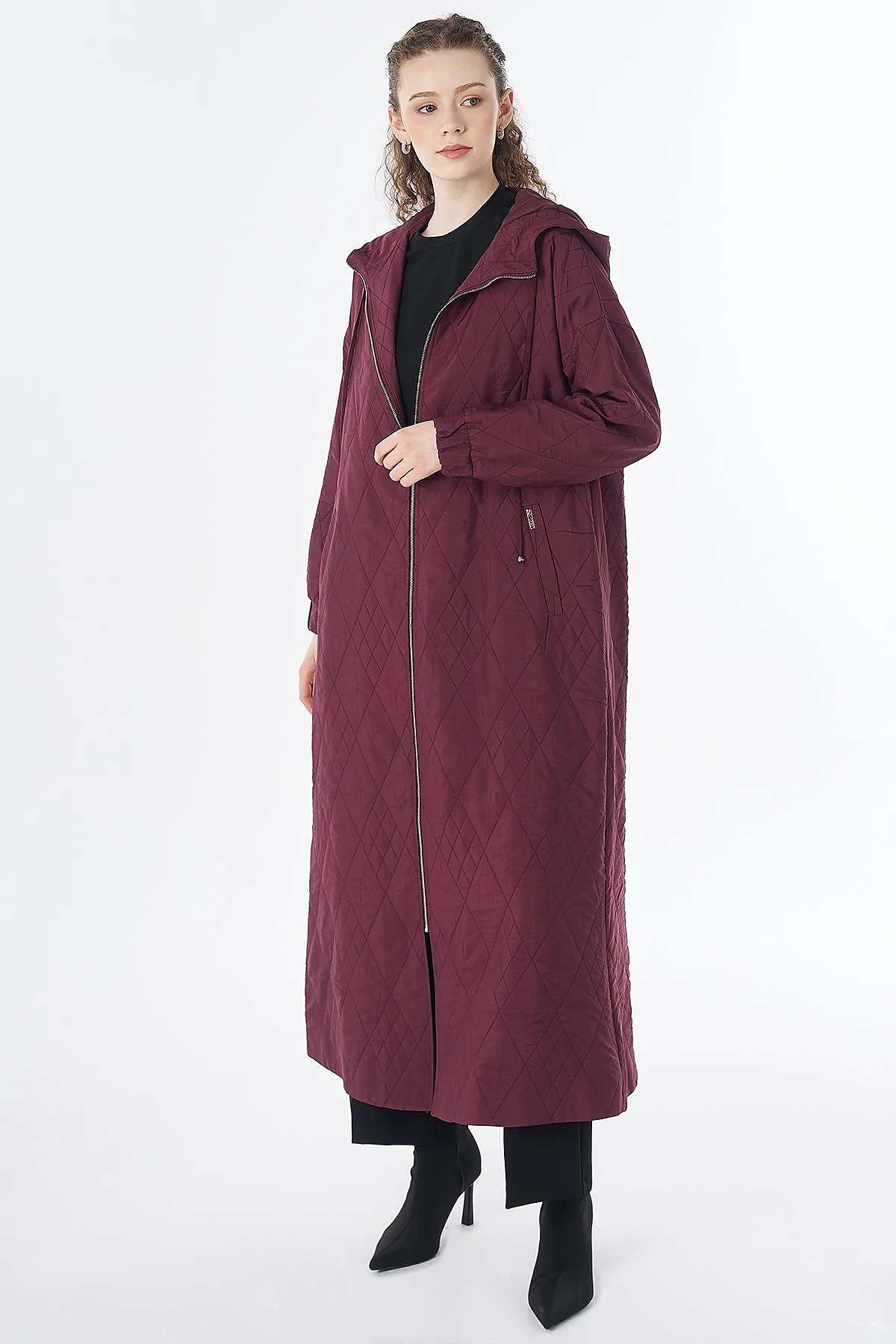 Hooded Quilted Throw-On Burgundy