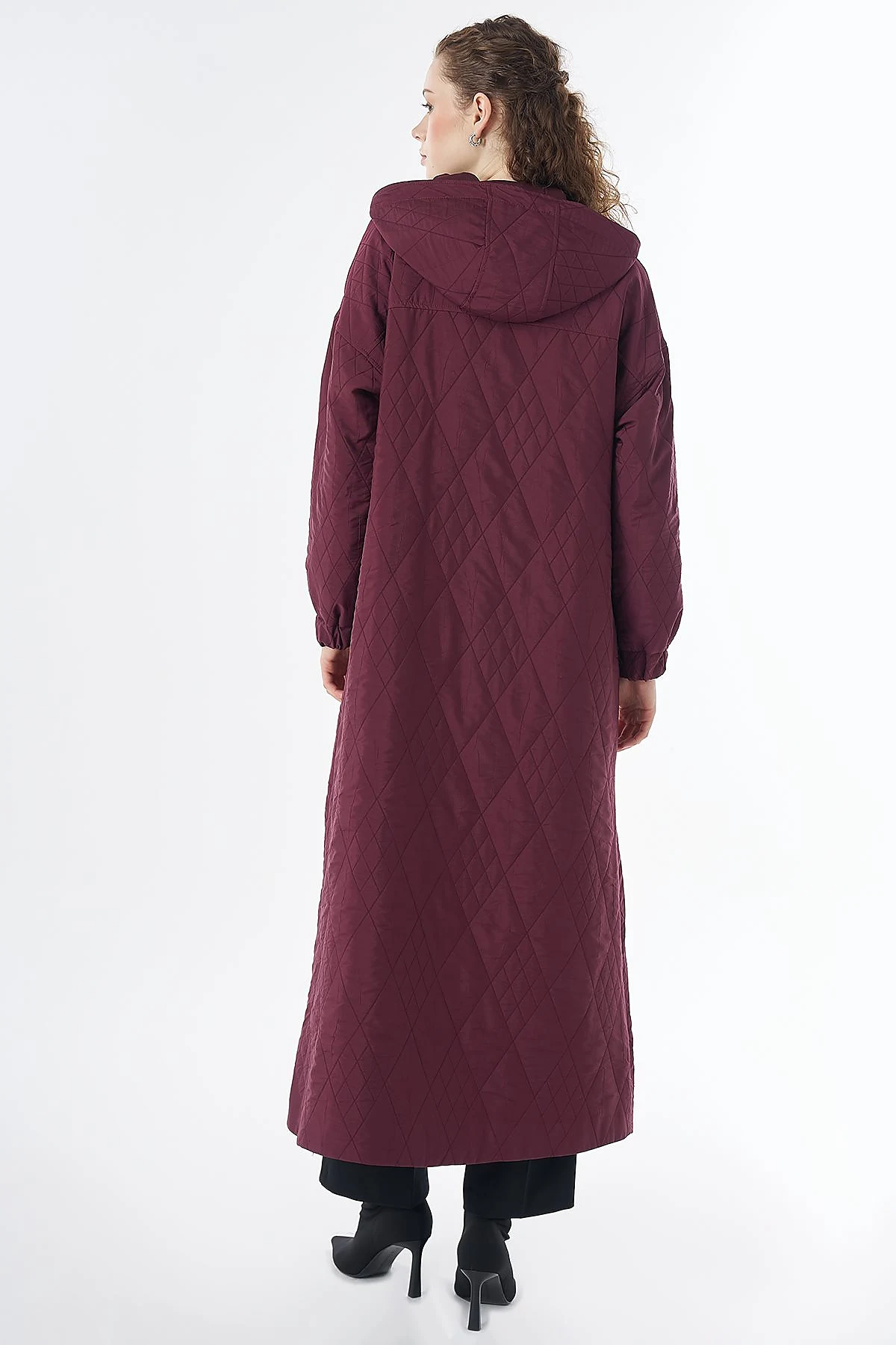 Hooded Quilted Throw-On Burgundy