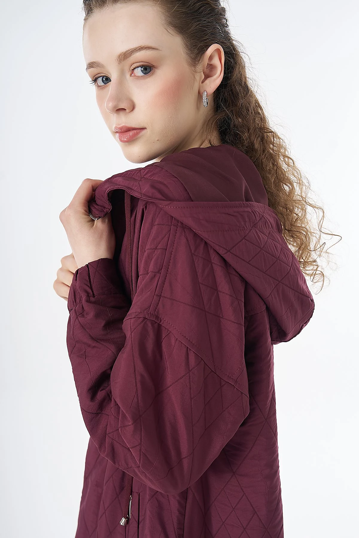 Hooded Quilted Throw-On Burgundy