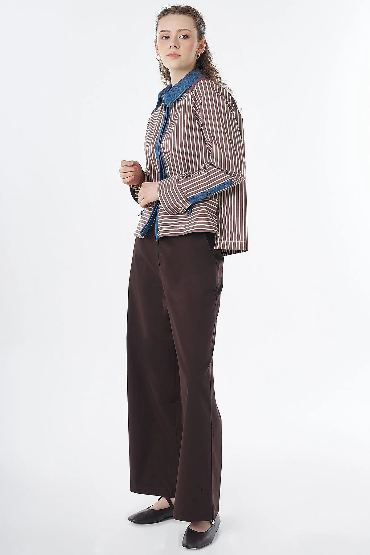 Denim Trim Cotton Blouse Brown