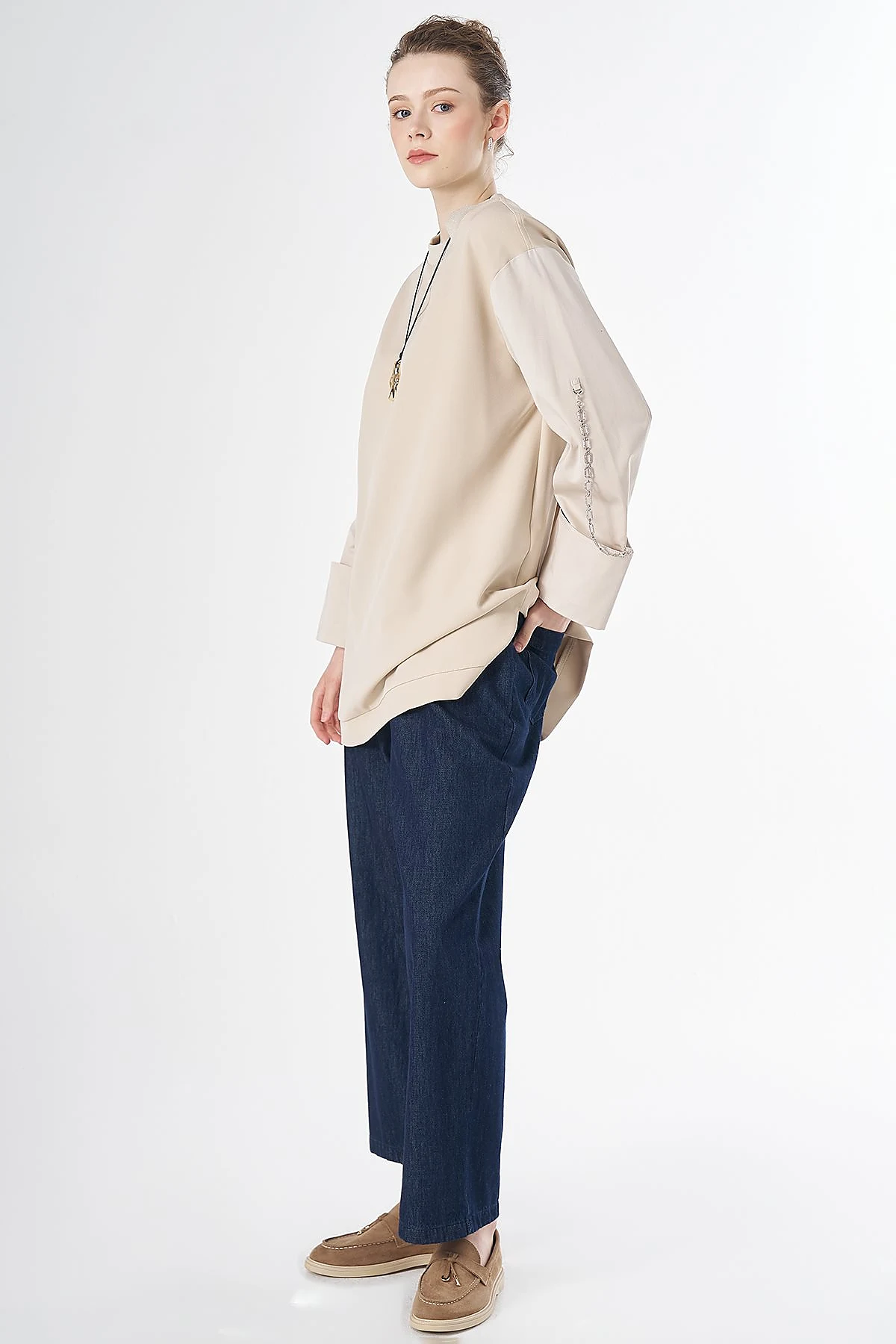 Chain Detail Sweatshirt Stone