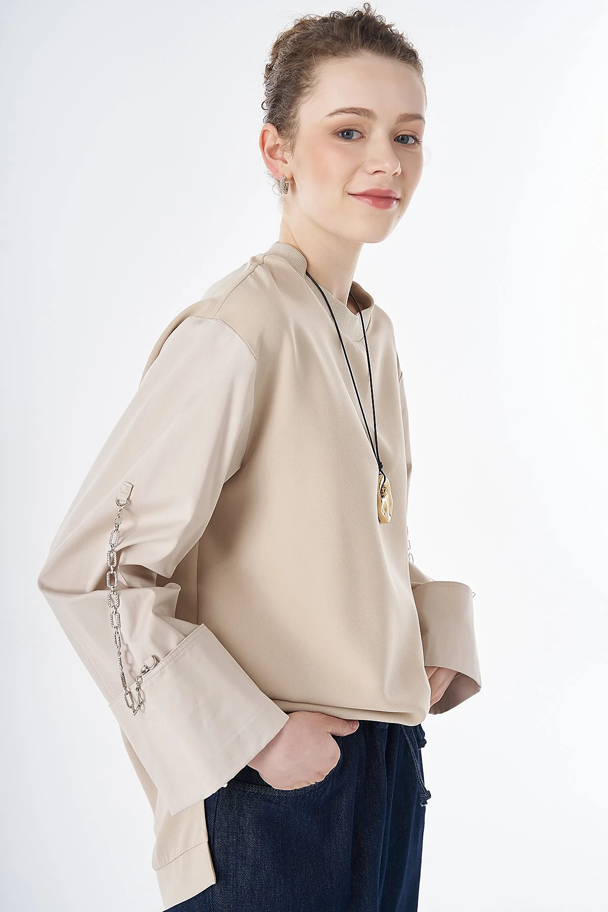 Chain Detail Sweatshirt Stone