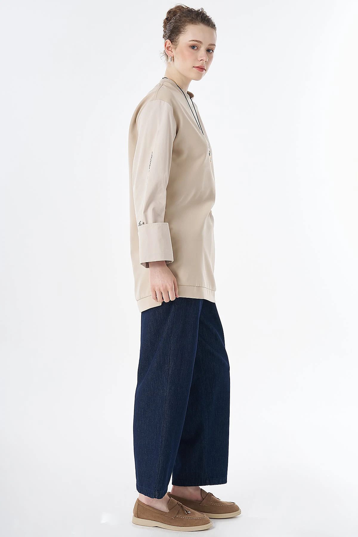 Chain Detail Sweatshirt Stone