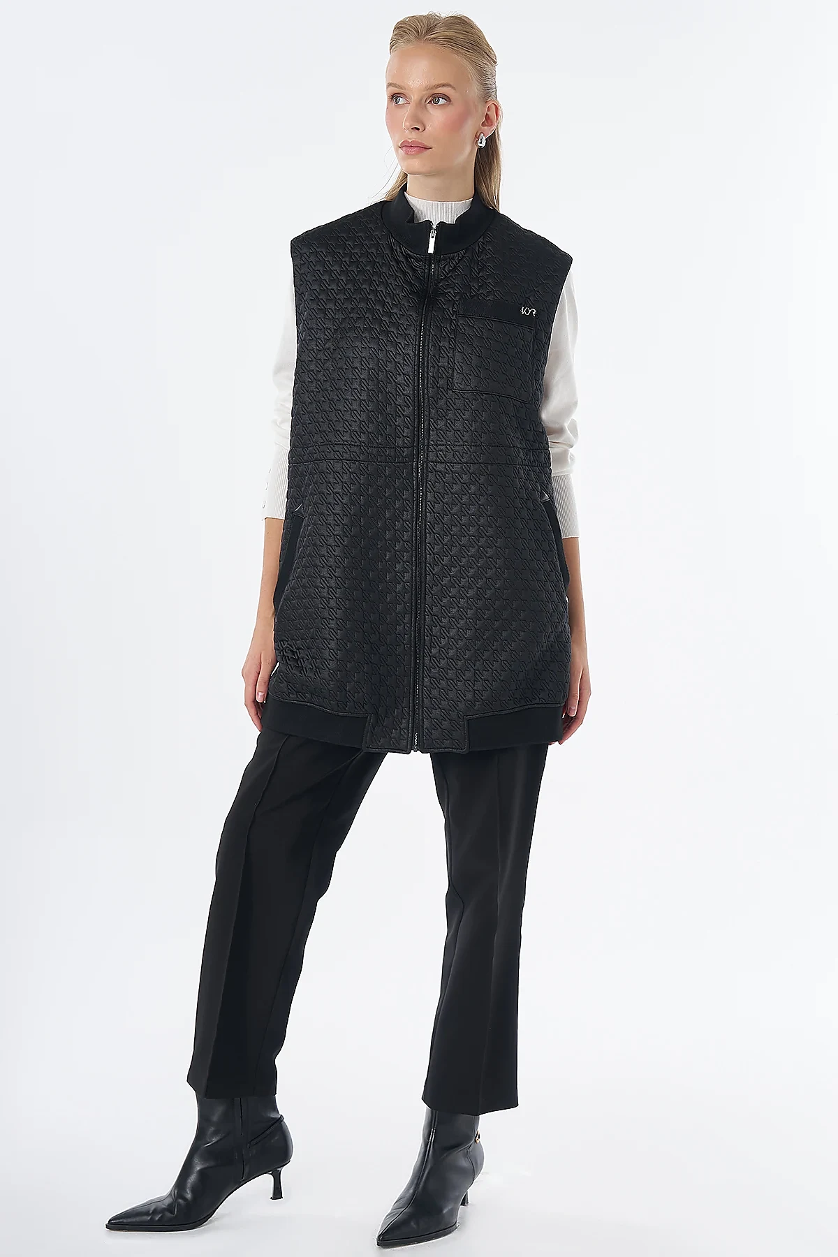 High-Neck Quilted Vest Black