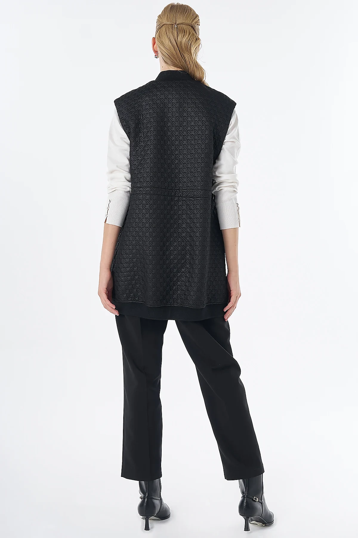 High-Neck Quilted Vest Black
