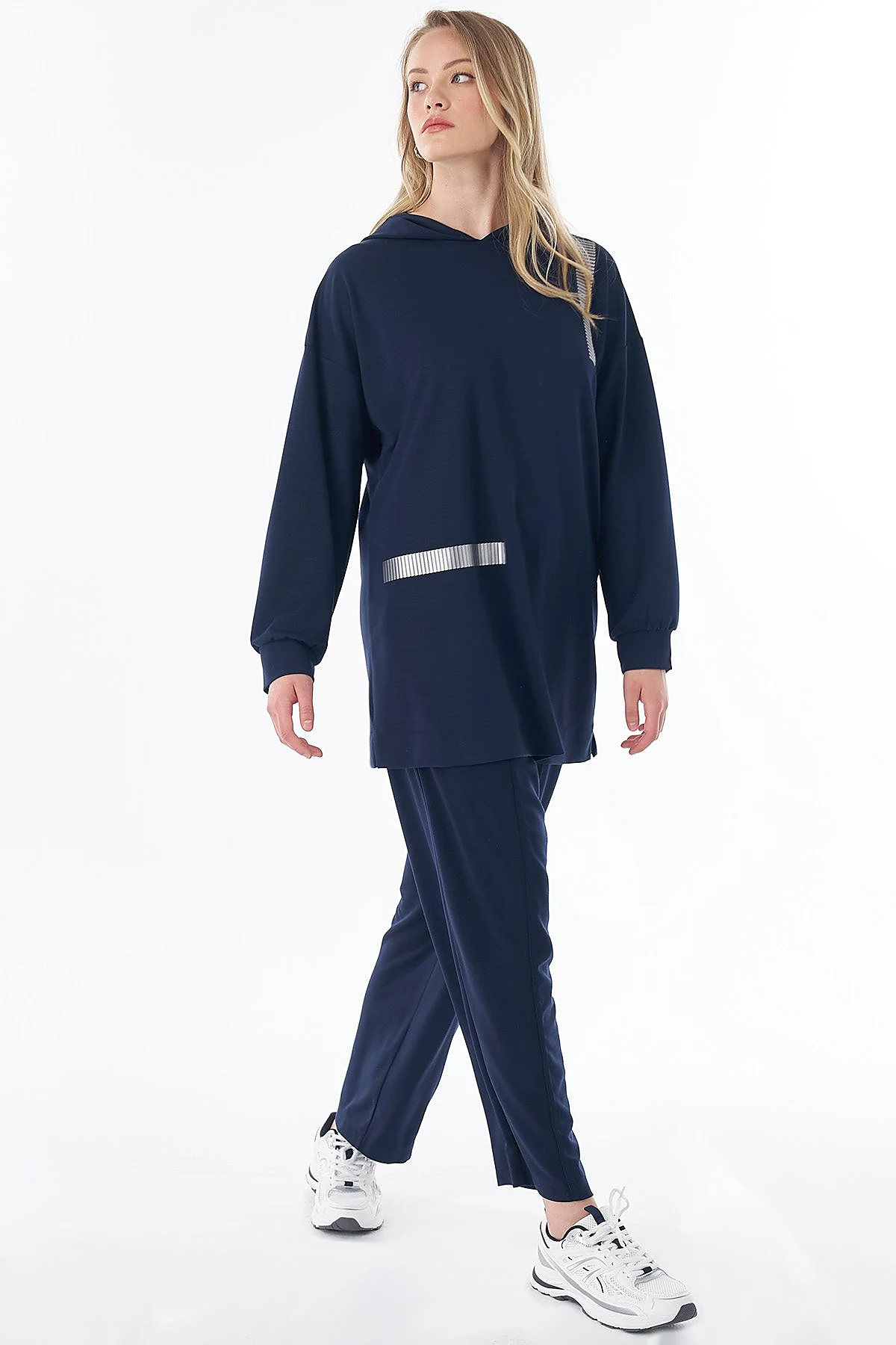 Relaxed Fit Two-Piece Set – Navy