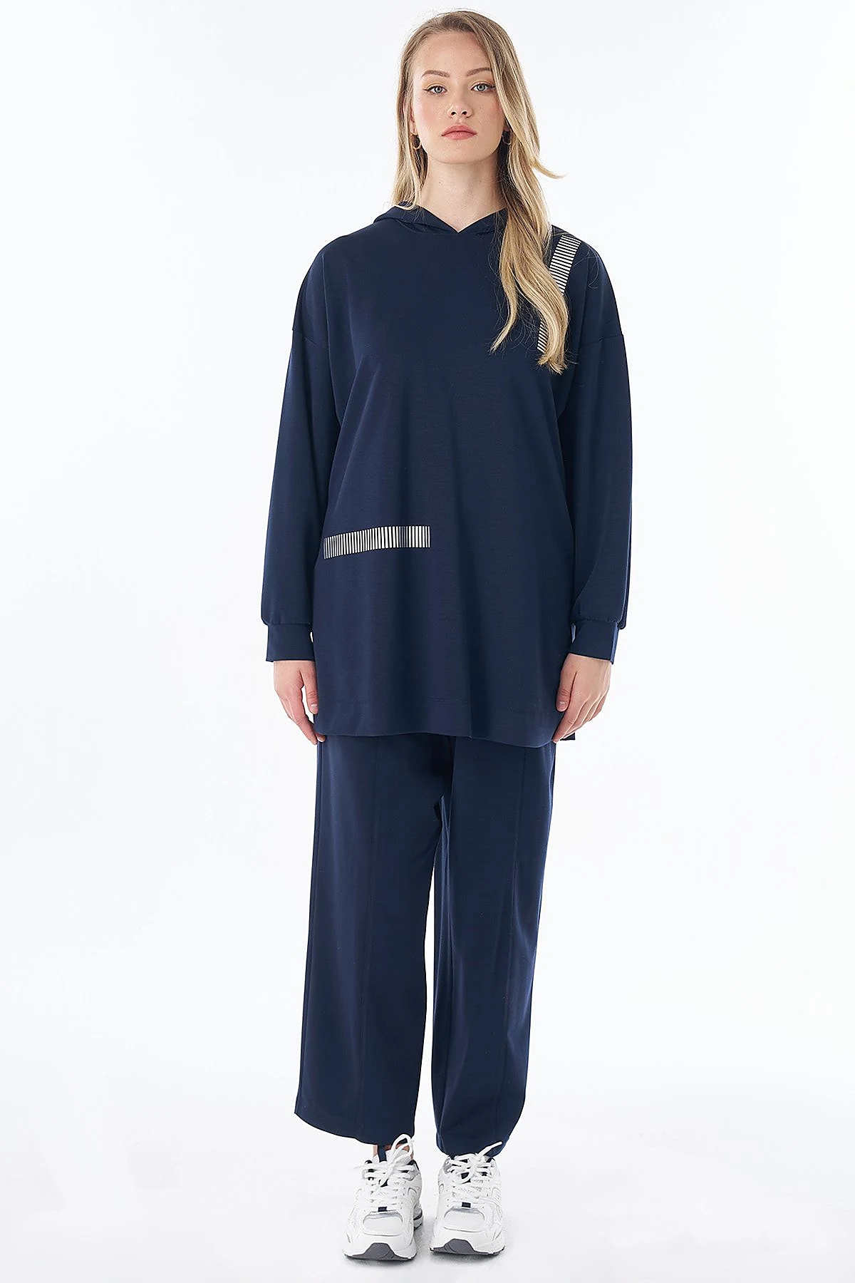 Relaxed Fit Two-Piece Set – Navy