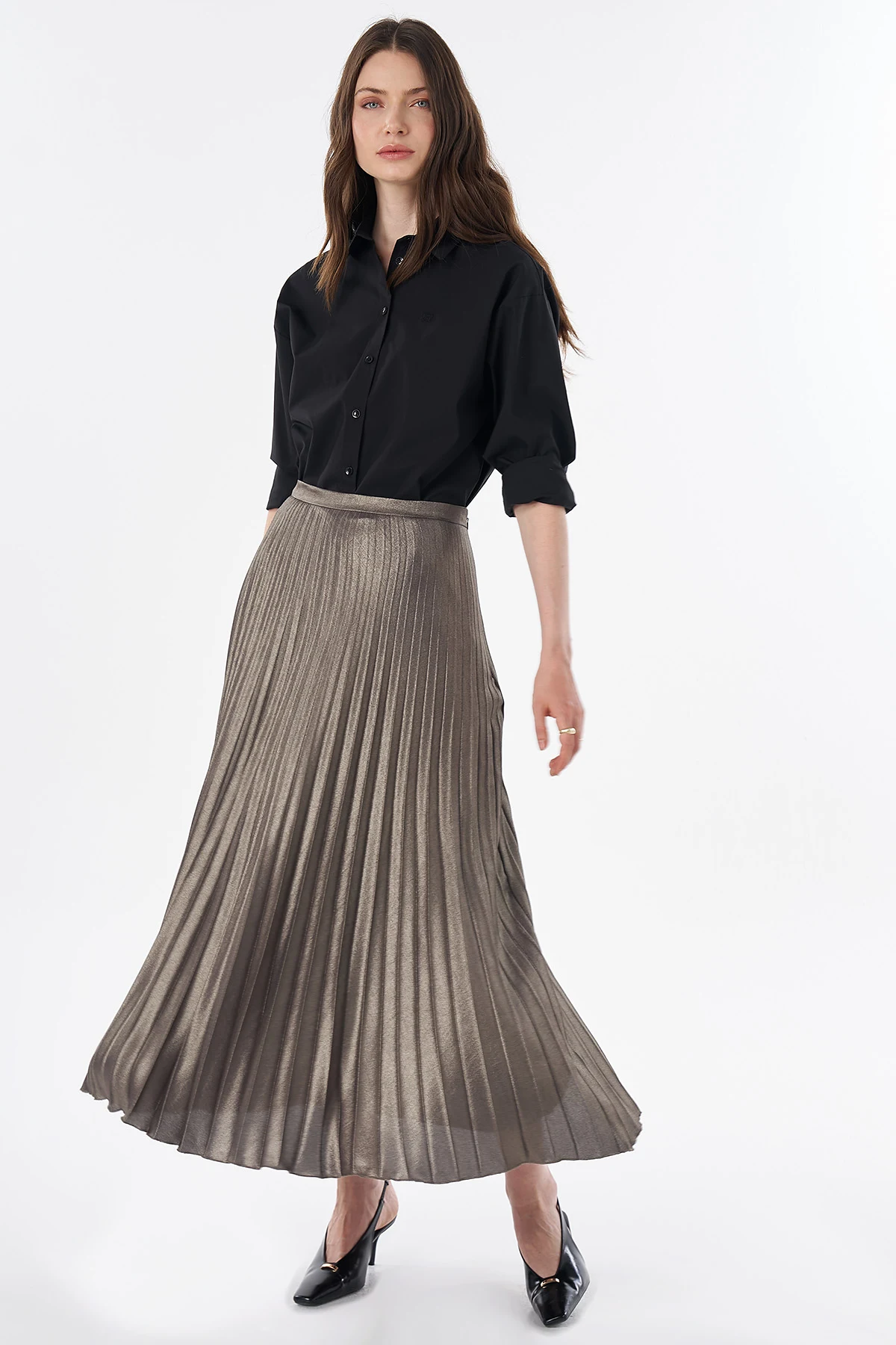 Shiny Pleated Skirt Khaki