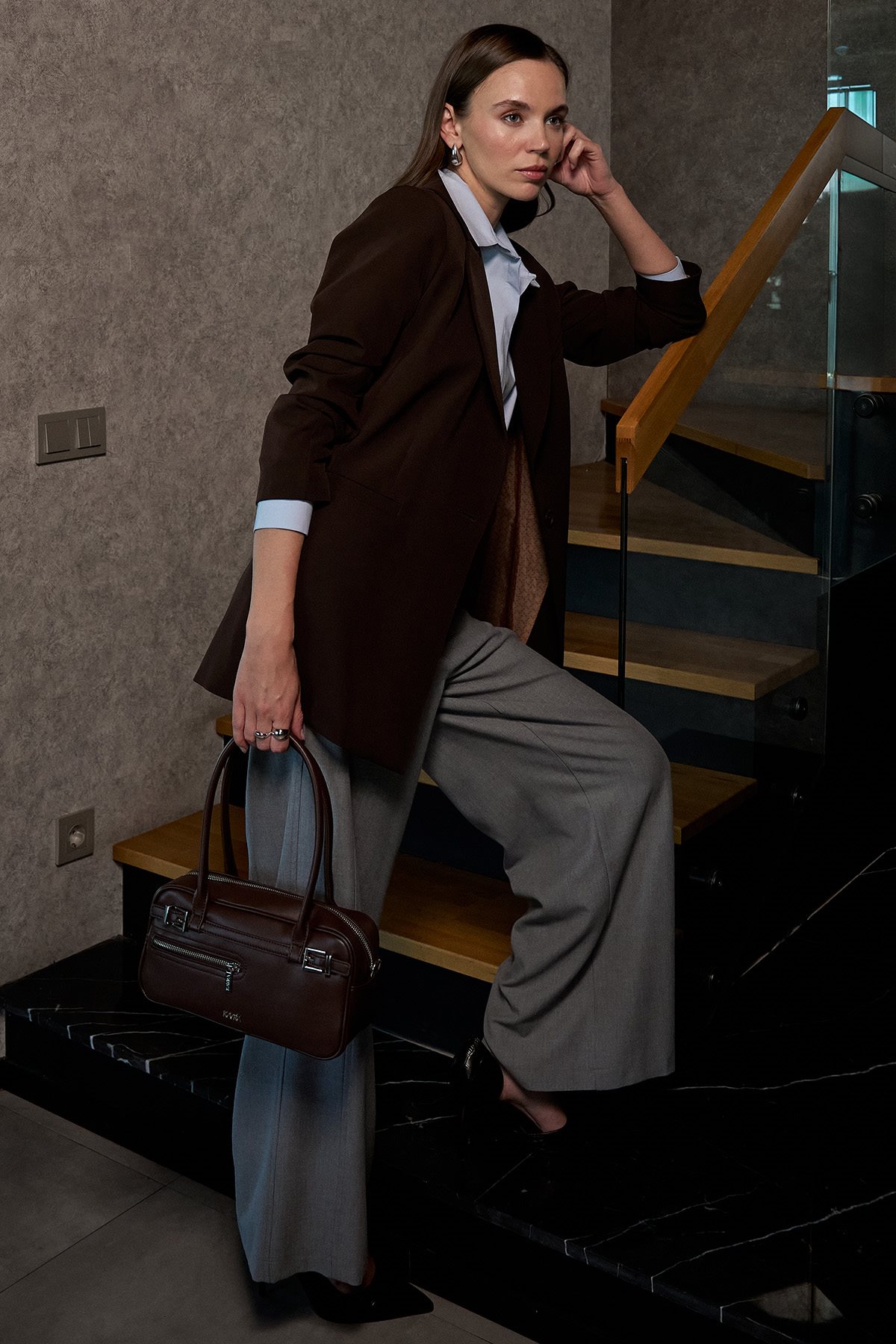 Single-Button Basic Blazer - Dark Brown