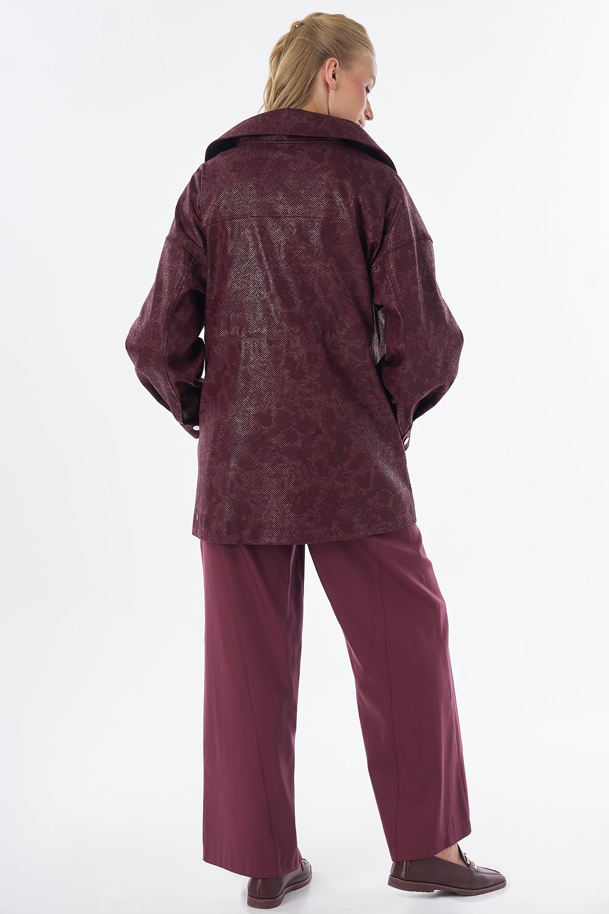 Wide Collar Jacket Burgundy