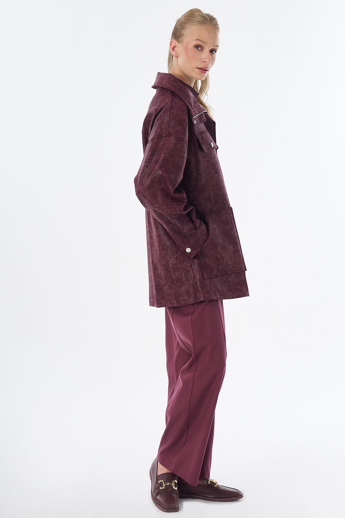 Wide Collar Jacket Burgundy