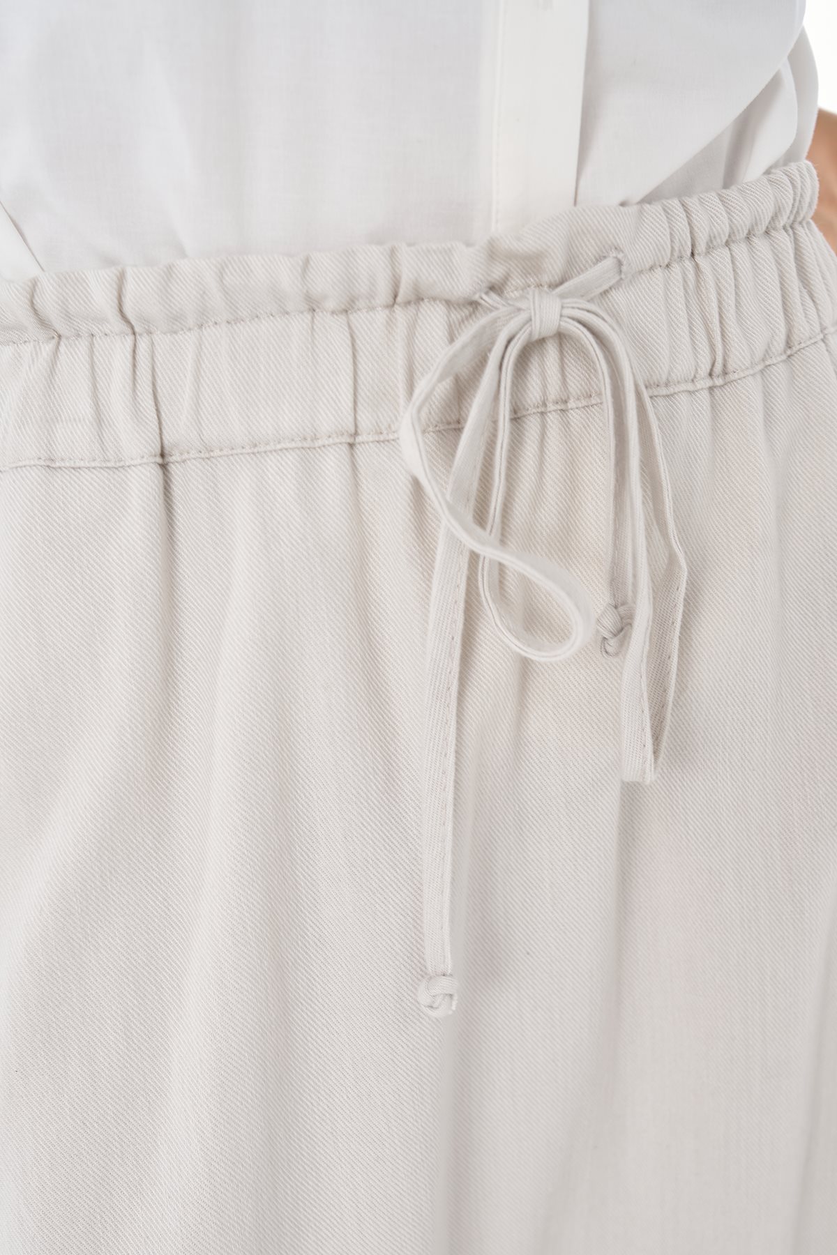 Elastic-Waist Non Denim Skirt Gray