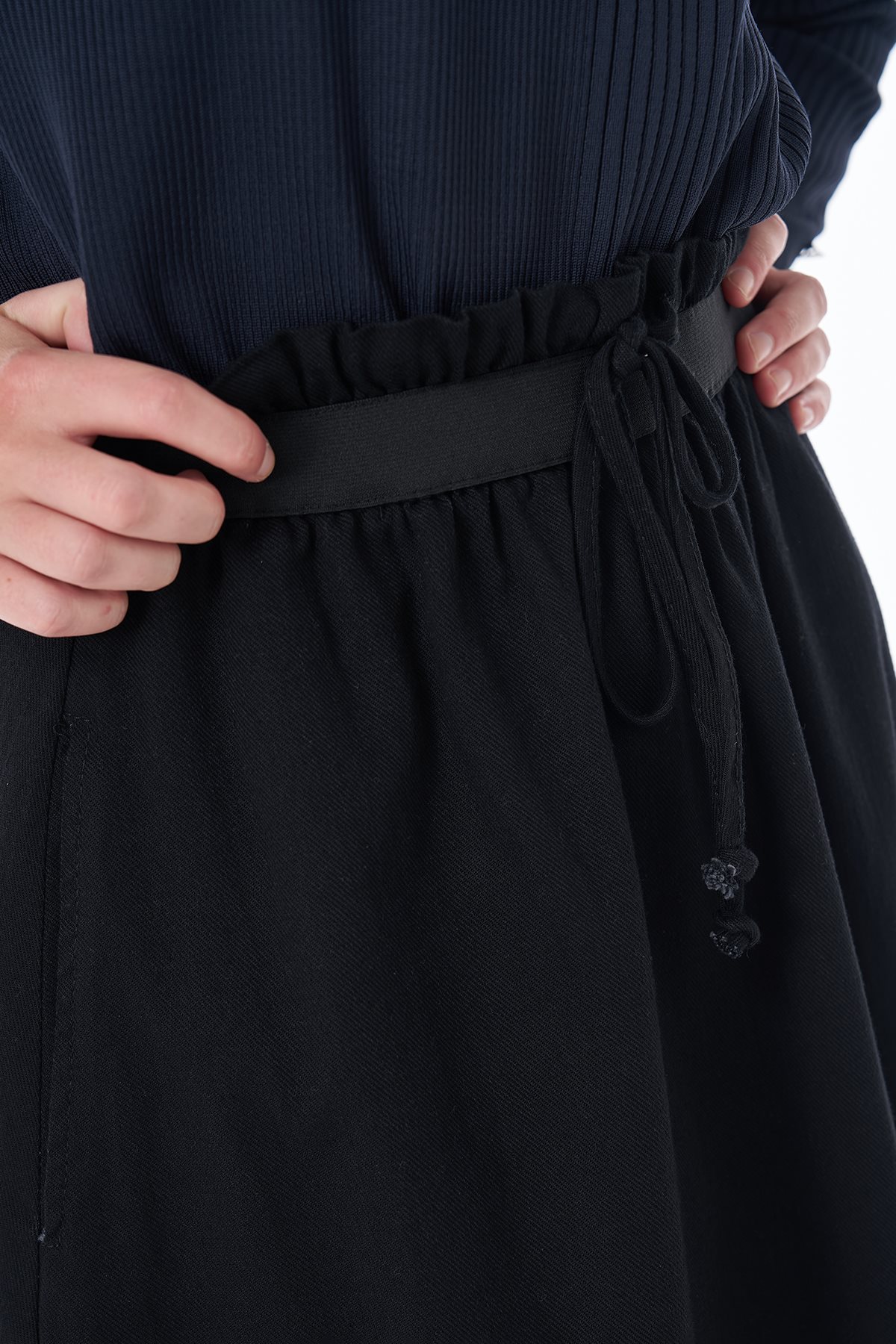 Elastic-Waist Non Denim Skirt Black