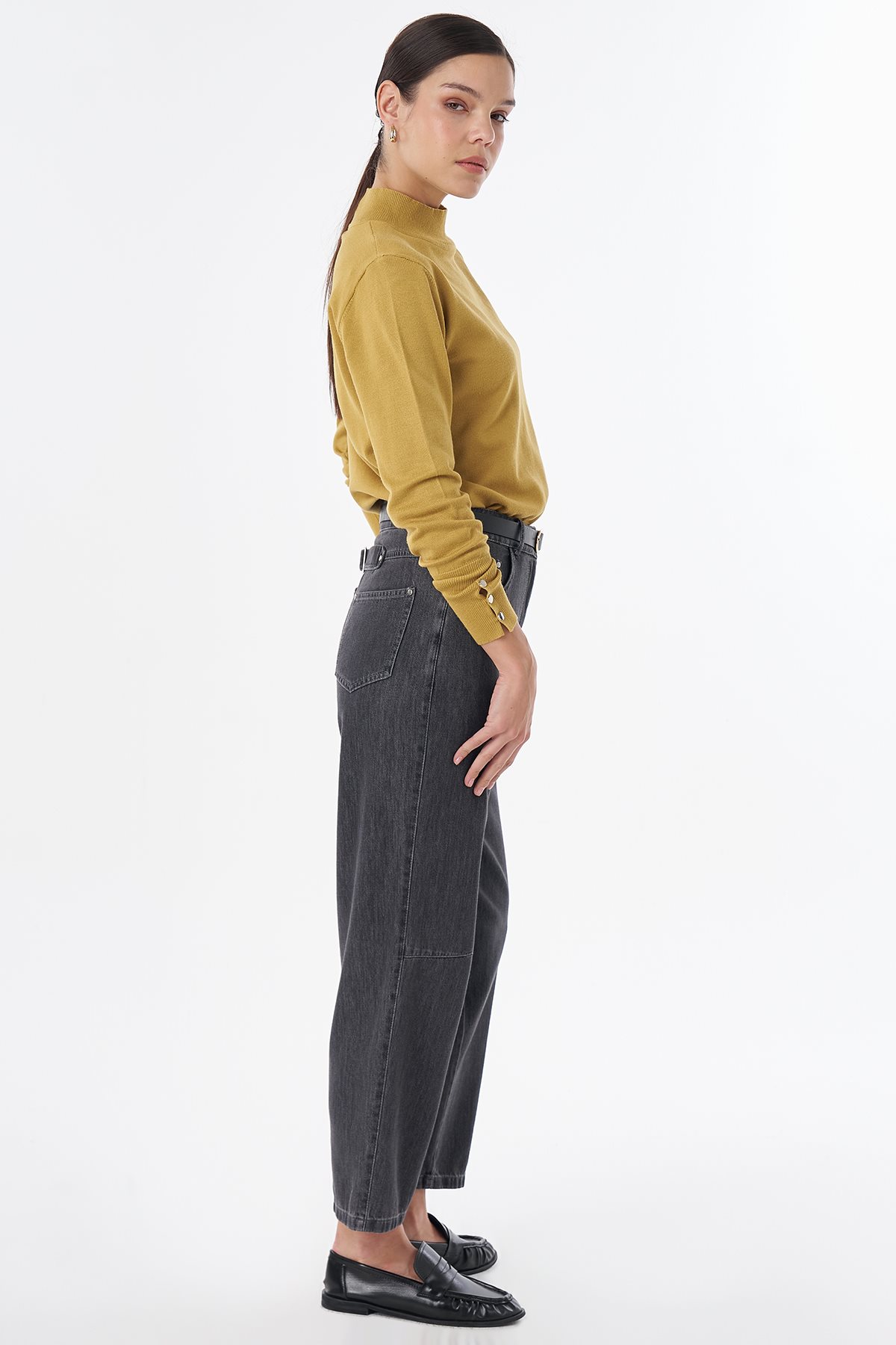 Toka Detaylı Denim Pantolon Siyah
